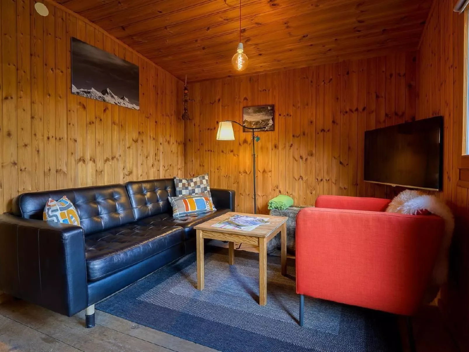 "Base Camp Evolène"-Image-tags.info