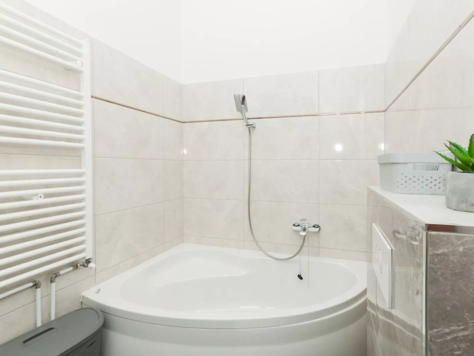 Villa Marta Trogir für 10 Personen in Plano-Drinnen