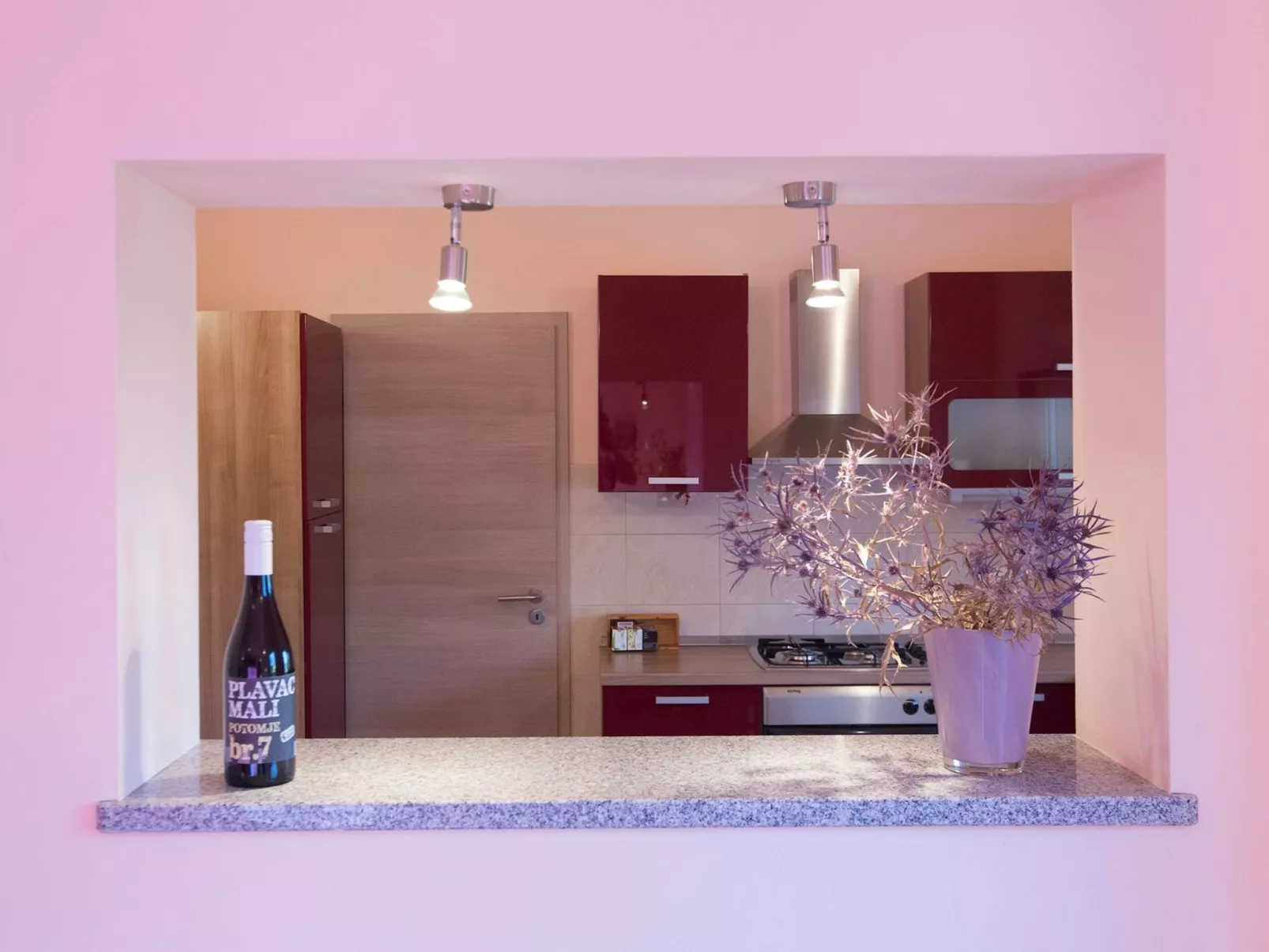 Villa "Sonnenblume" mit eigenem Garten und Grill-Inside