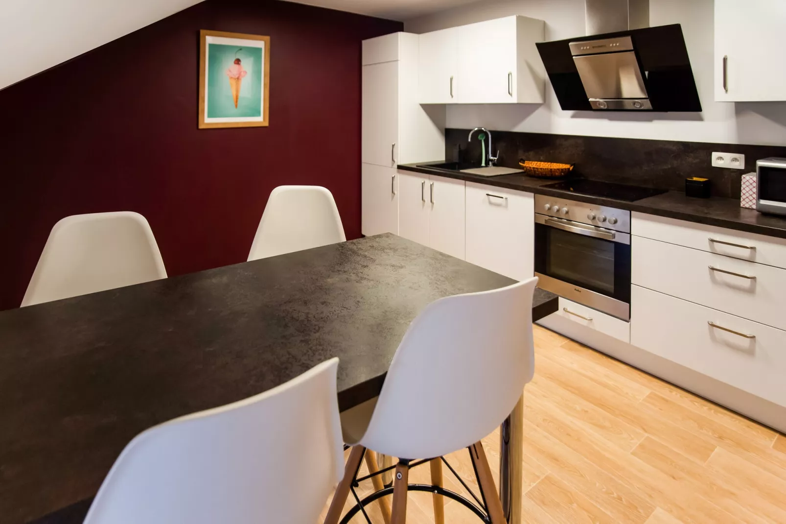Gwladys's Home-Kitchen