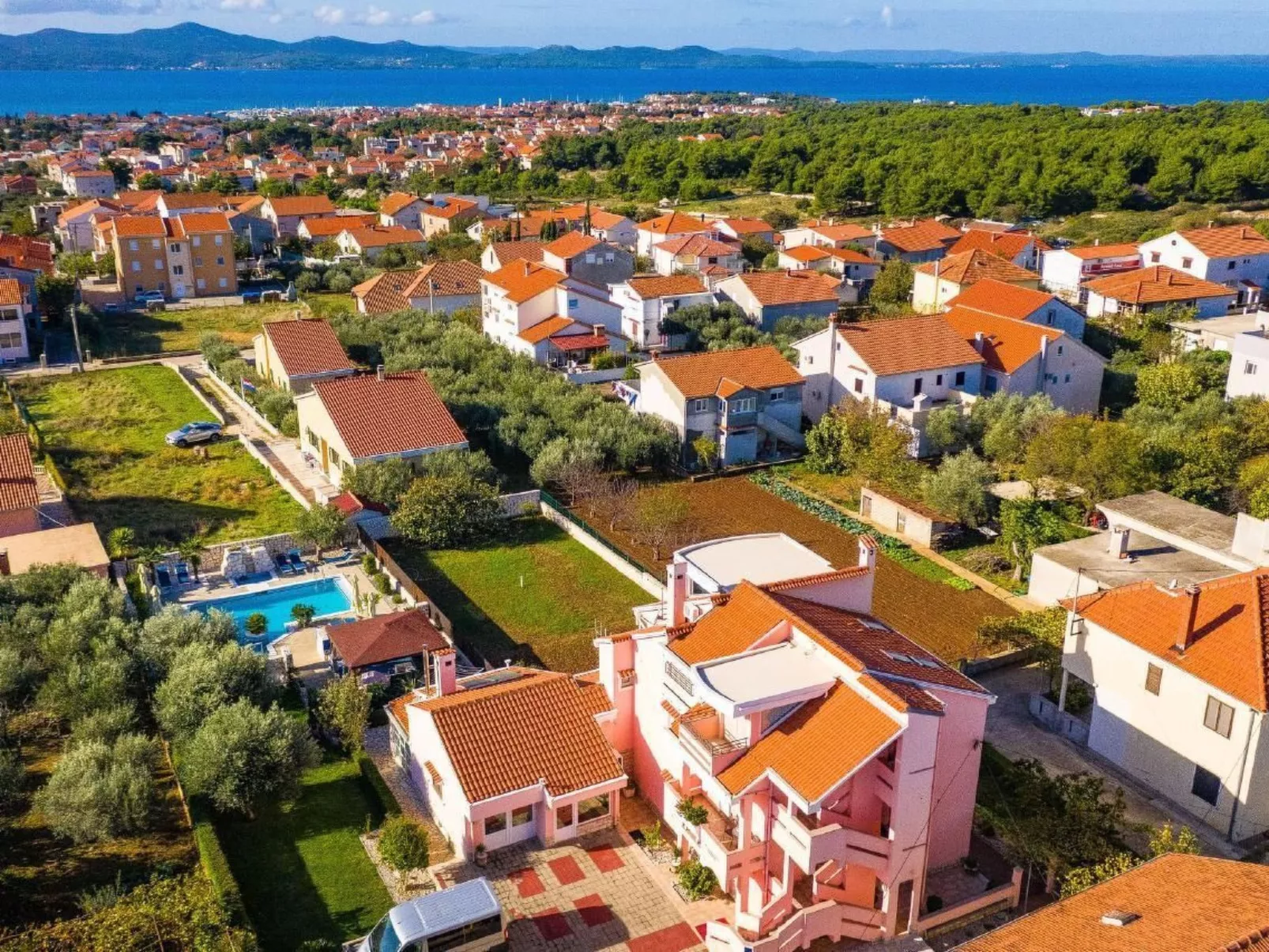 Villa Dalmatina mit Pool  für 4+1 Personen-Inside