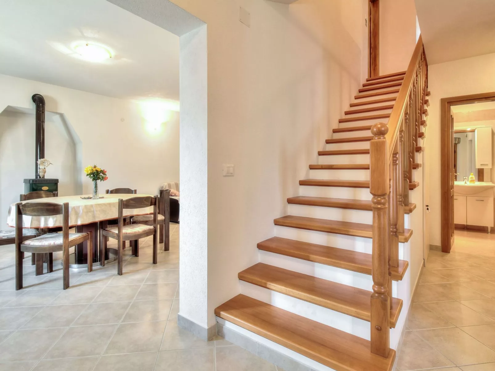 Das Haus im Wald-Drinnen