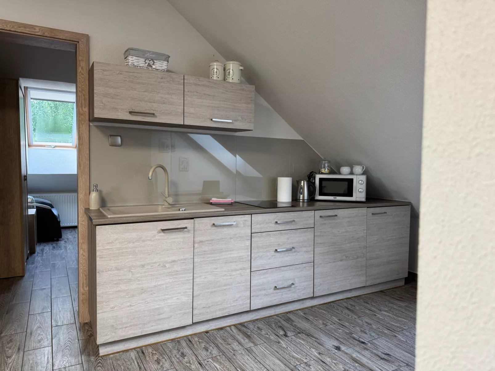 Mit Wasserblick-Dedans