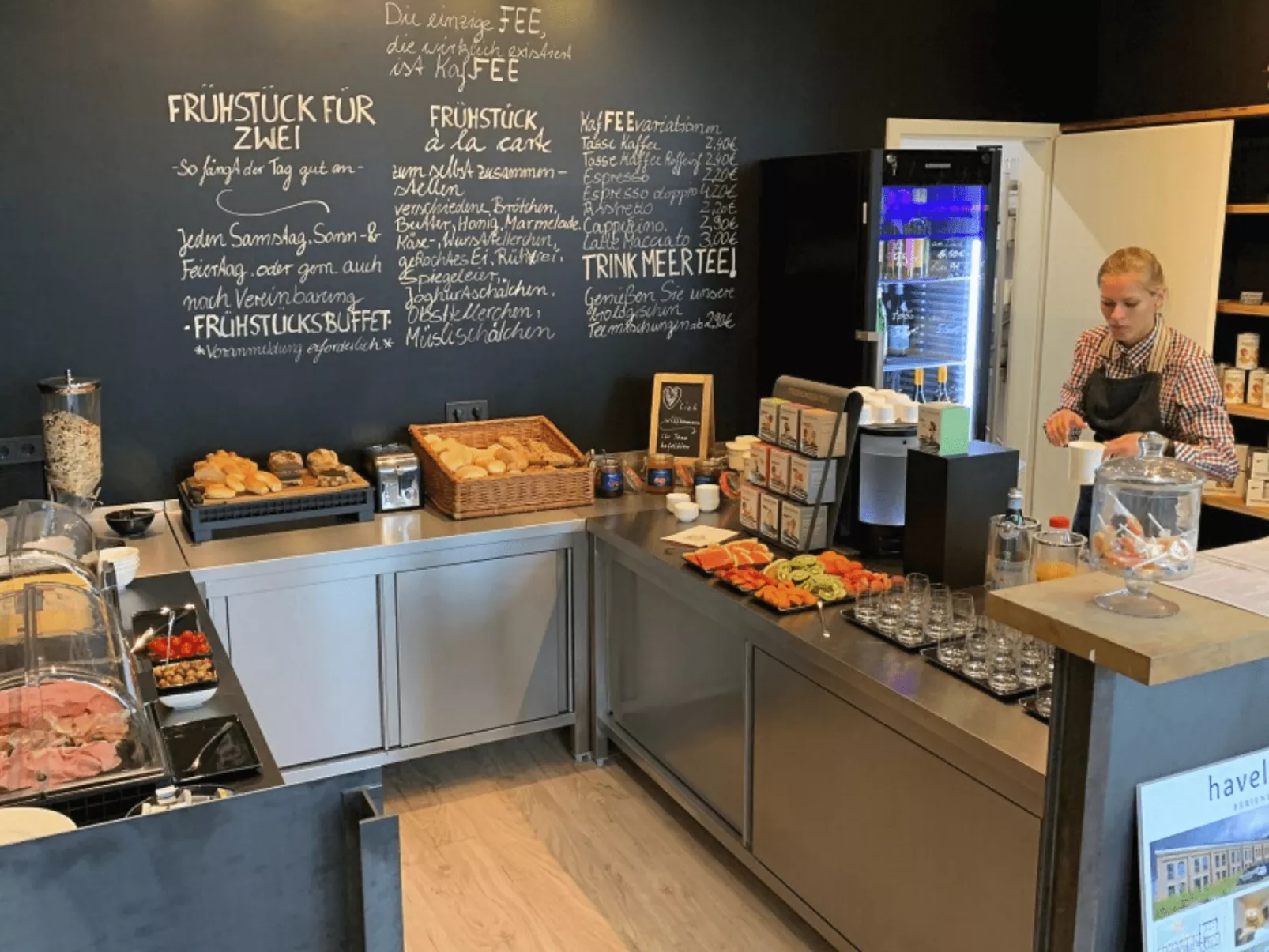 In Strandnähe-Inside