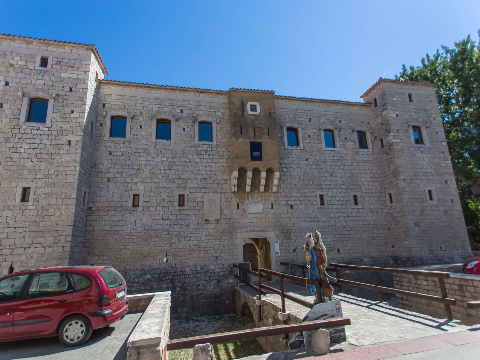 Moderne Meerblick ap.1 mit Pool und Terrasse bbq in der Nähe von Split Trogir-Outside