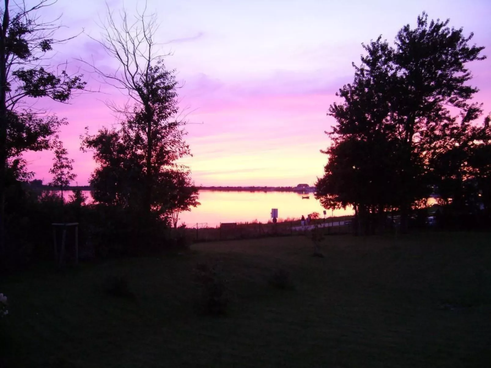 Mit großer Terrasse und herrlicher Aussicht-Image-tags.info