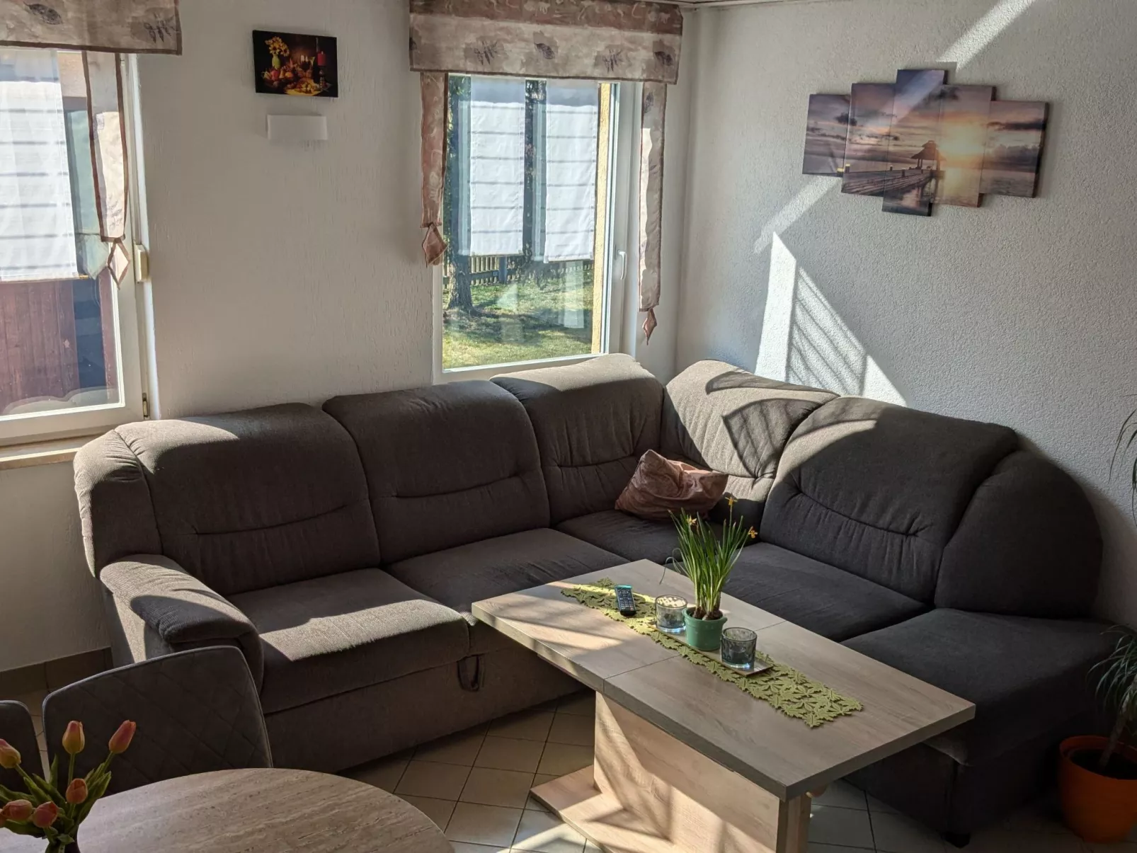 Mit Garten, Grill und Terrasse-Inside