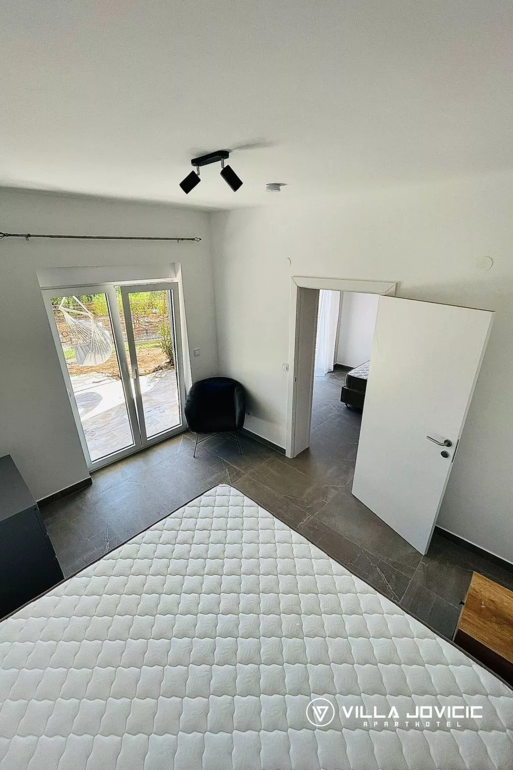 Appartement mit Pool-Drinnen