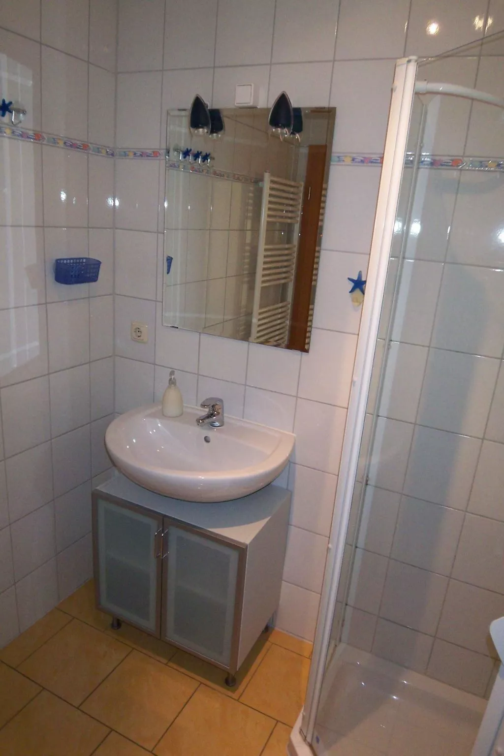 Mit Garten in ruhiger Lage-Image-tags.info