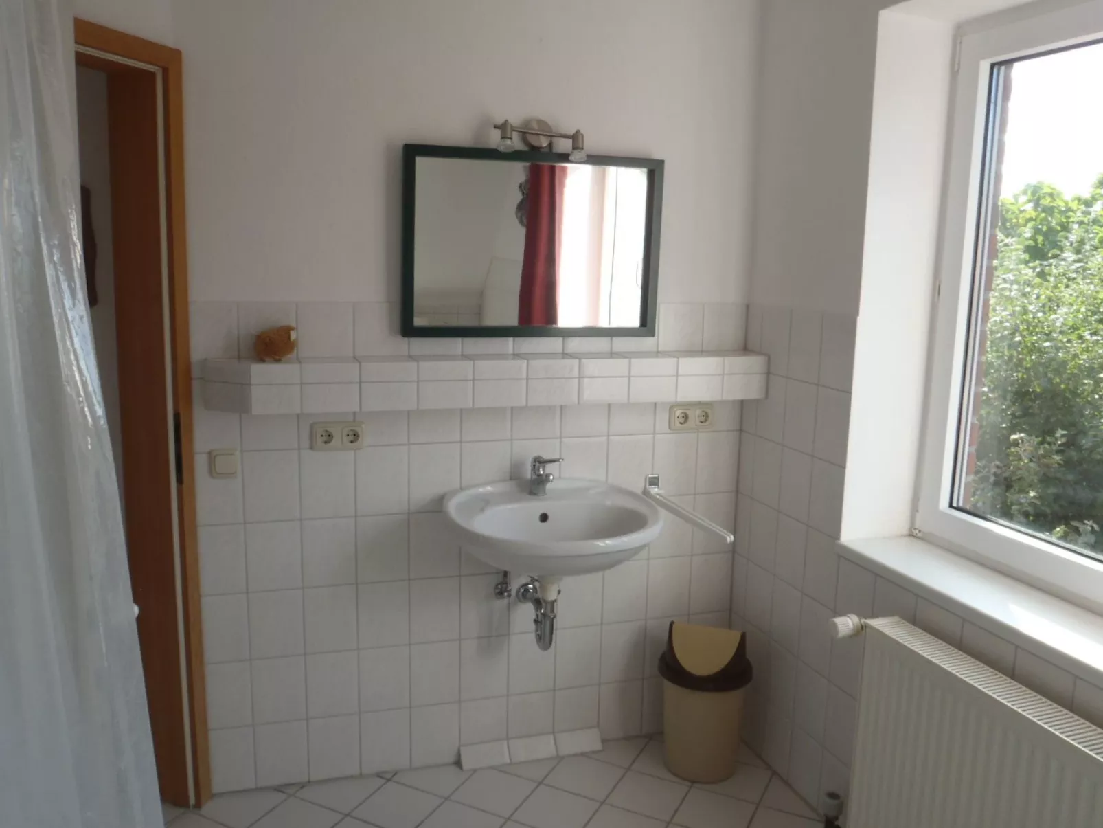 Triton II-Image-tags.info