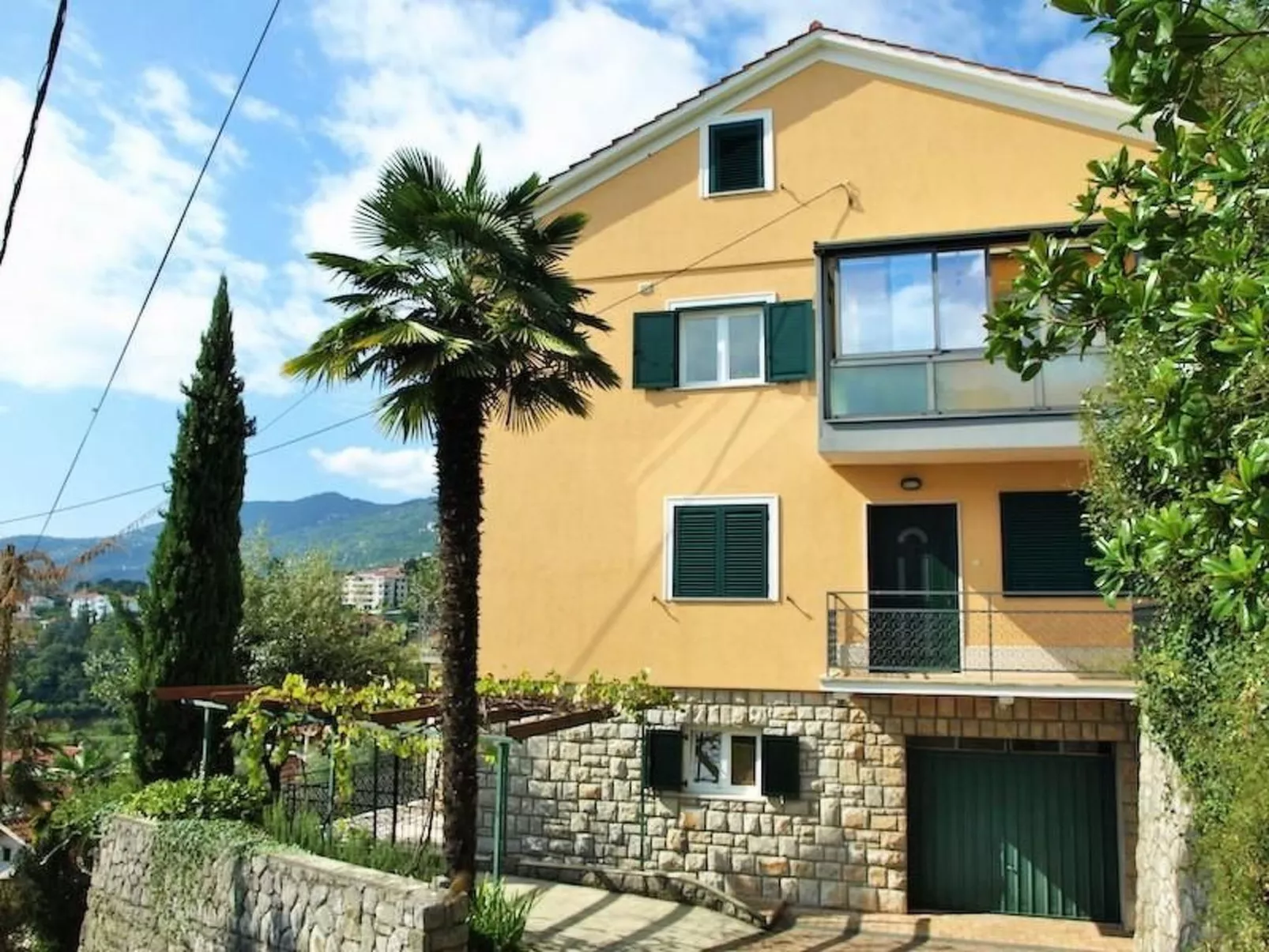 Apartment Kisic 3 mit herrlichem Meerblick-Dehors