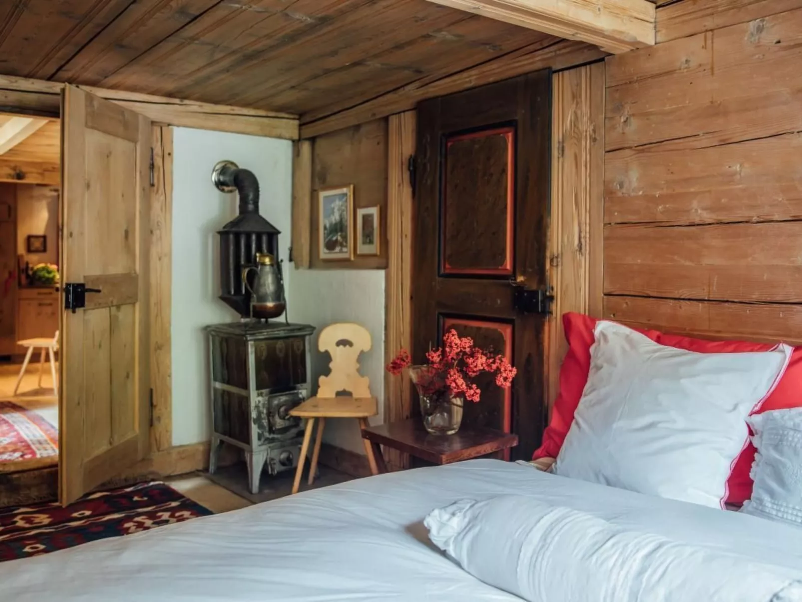 Alphütte Lenk-Gstaad-Drinnen