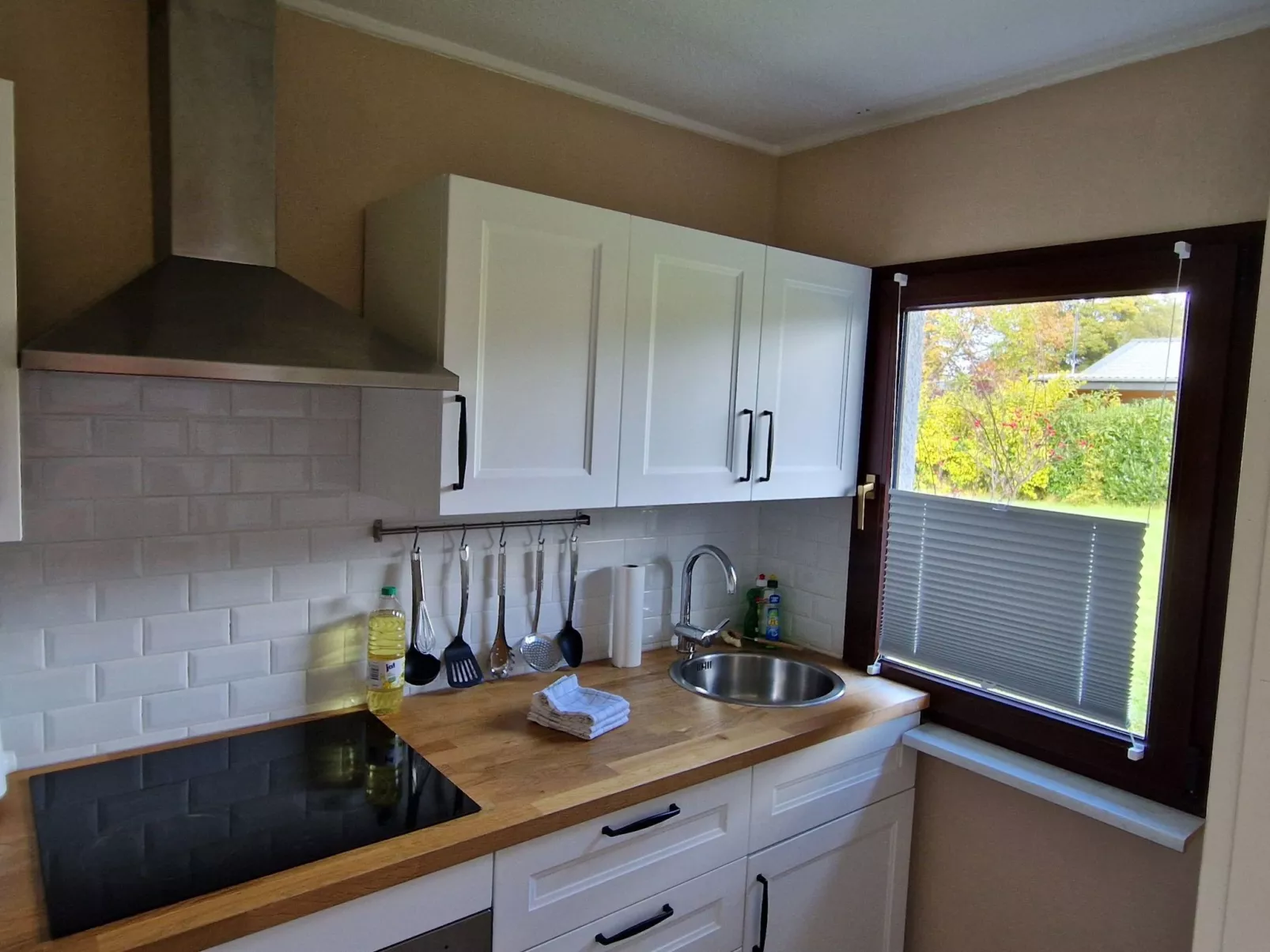 Kleiner Eifeltraum-Drinnen