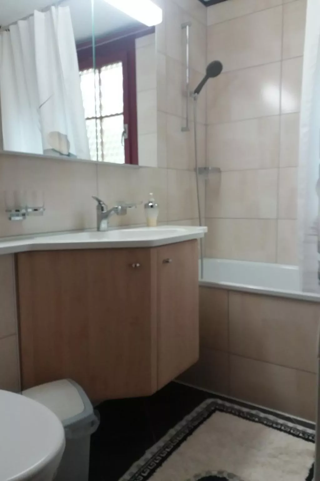 Chalet Holzwurm-Dedans