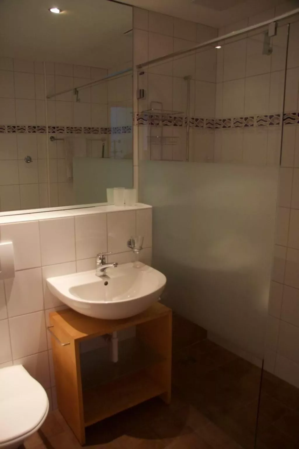 Drei 1/2 -ZiWohnung-Dedans