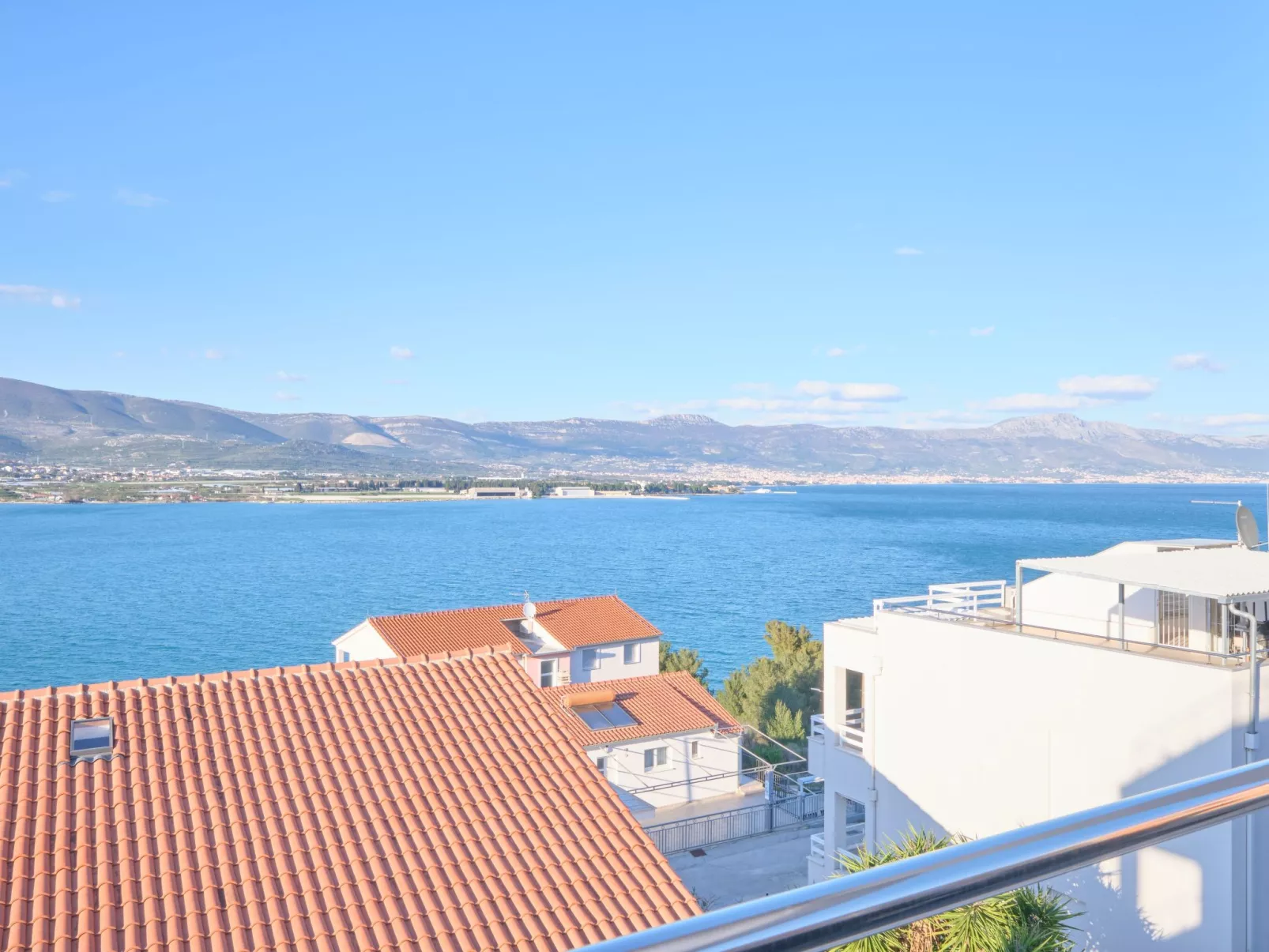 Für 4 Personen ca. 65 m&sup2; in Mastrinka, Adriaküste Kroatien (Kroatische Ins-Draußen