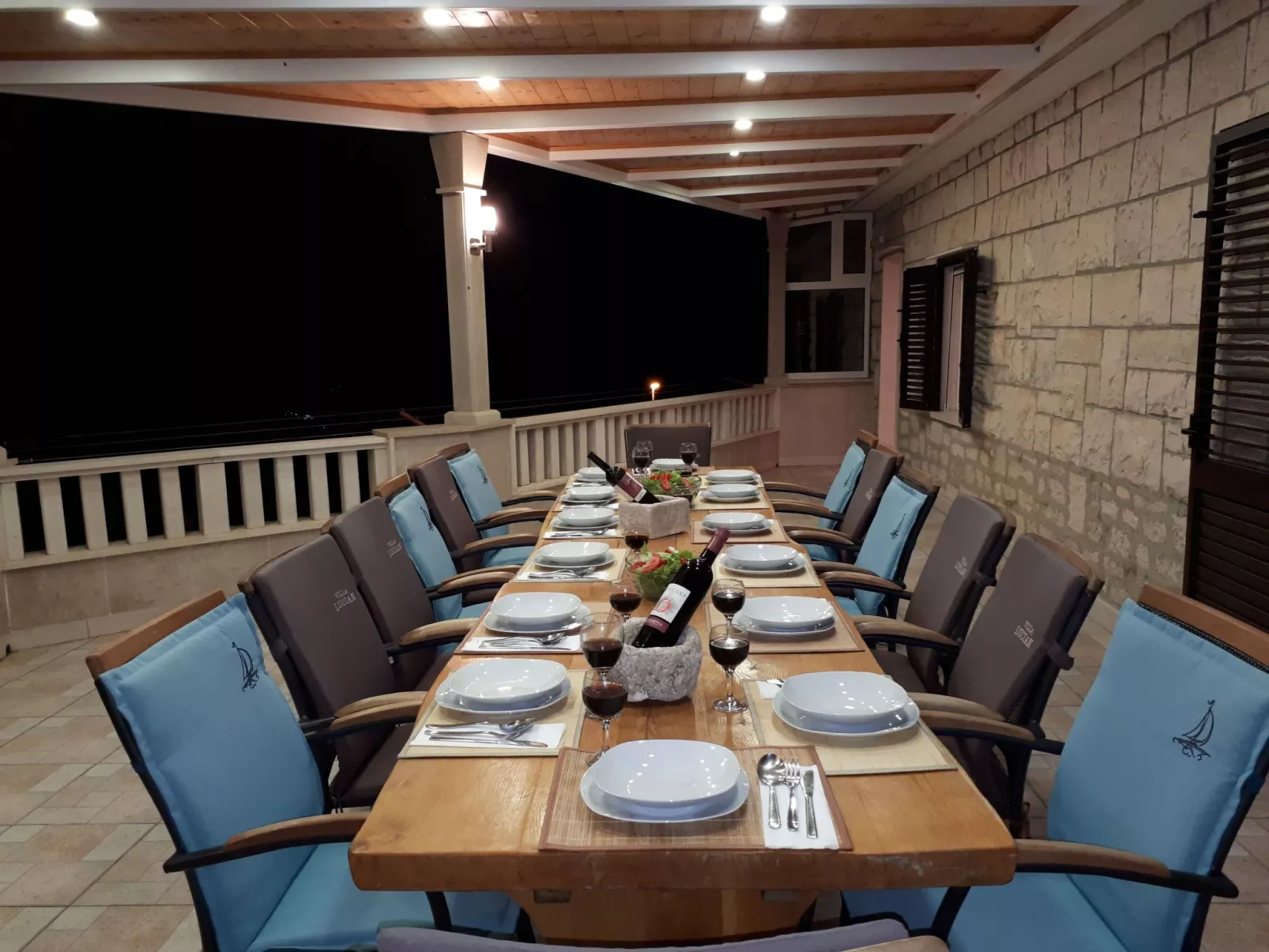 Ferienvilla "Lucian" mit Blick auf das Wasser-Draußen