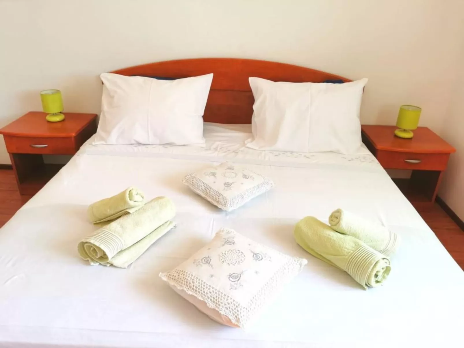 Für 3 Personen  + 1 Kind ca. 55 m&sup2; in Bol, Adriaküste Kroatien (Kroatische-Drinnen