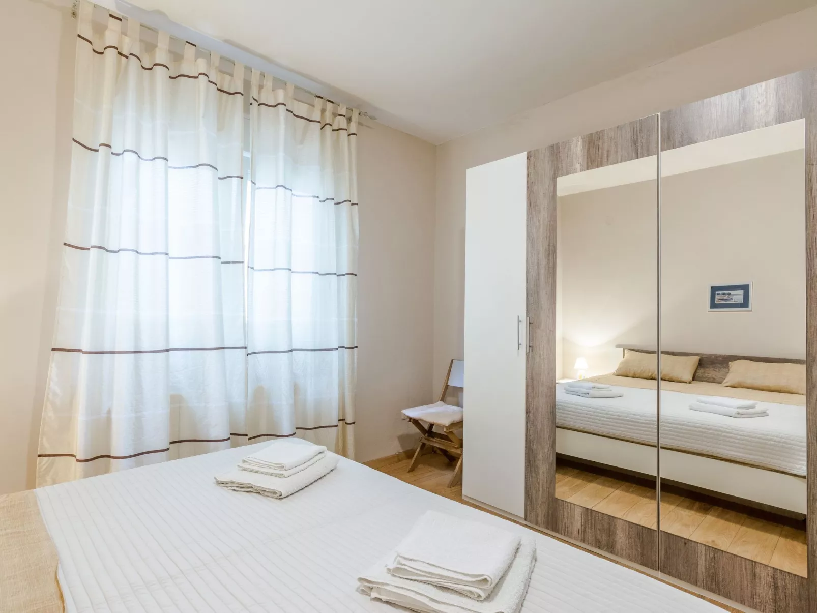 "Jeger" mit Terrasse-Inside