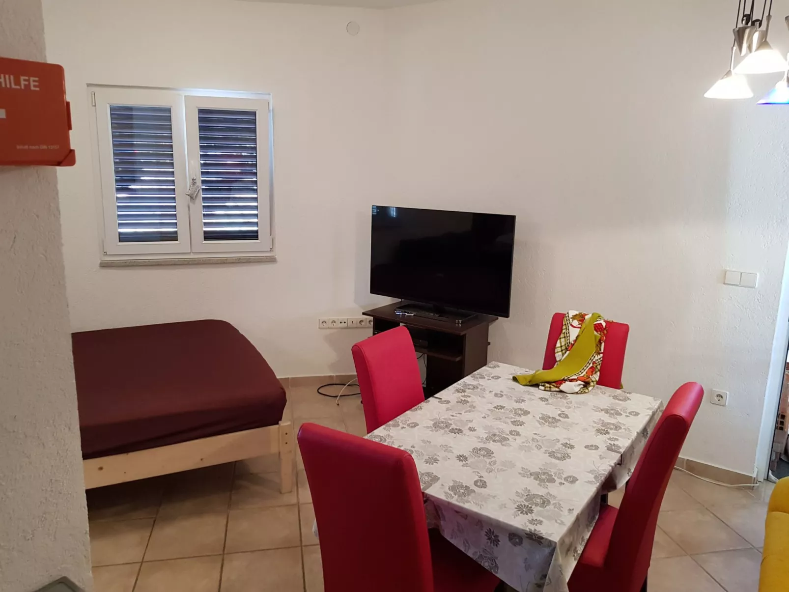 Große Wohnung in Mandre mit Grill und Terrasse-Dedans