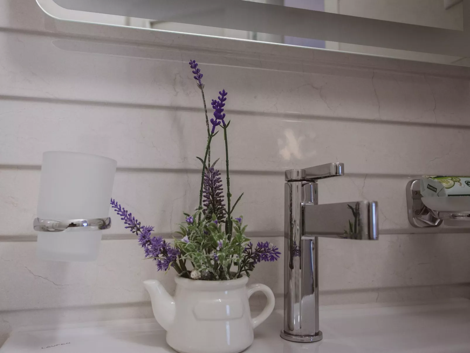 Luxuriöses Ferienhaus Lucija mit Jacuzzi-Inside