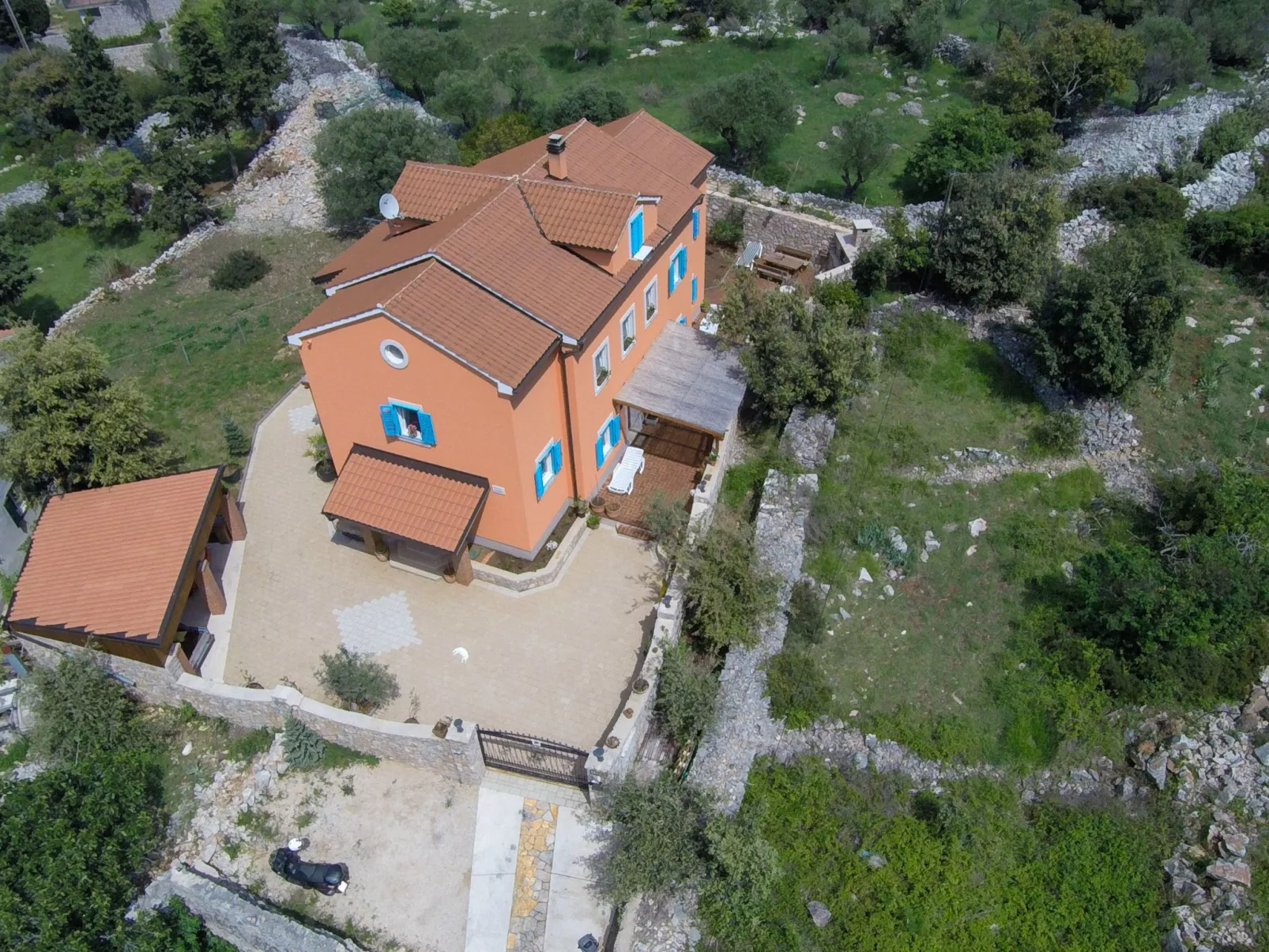 Für 2 Personen ca. 40 m&sup2; in Veli Lošinj, Adriaküste Kroatien (Kroatische I-Dedans