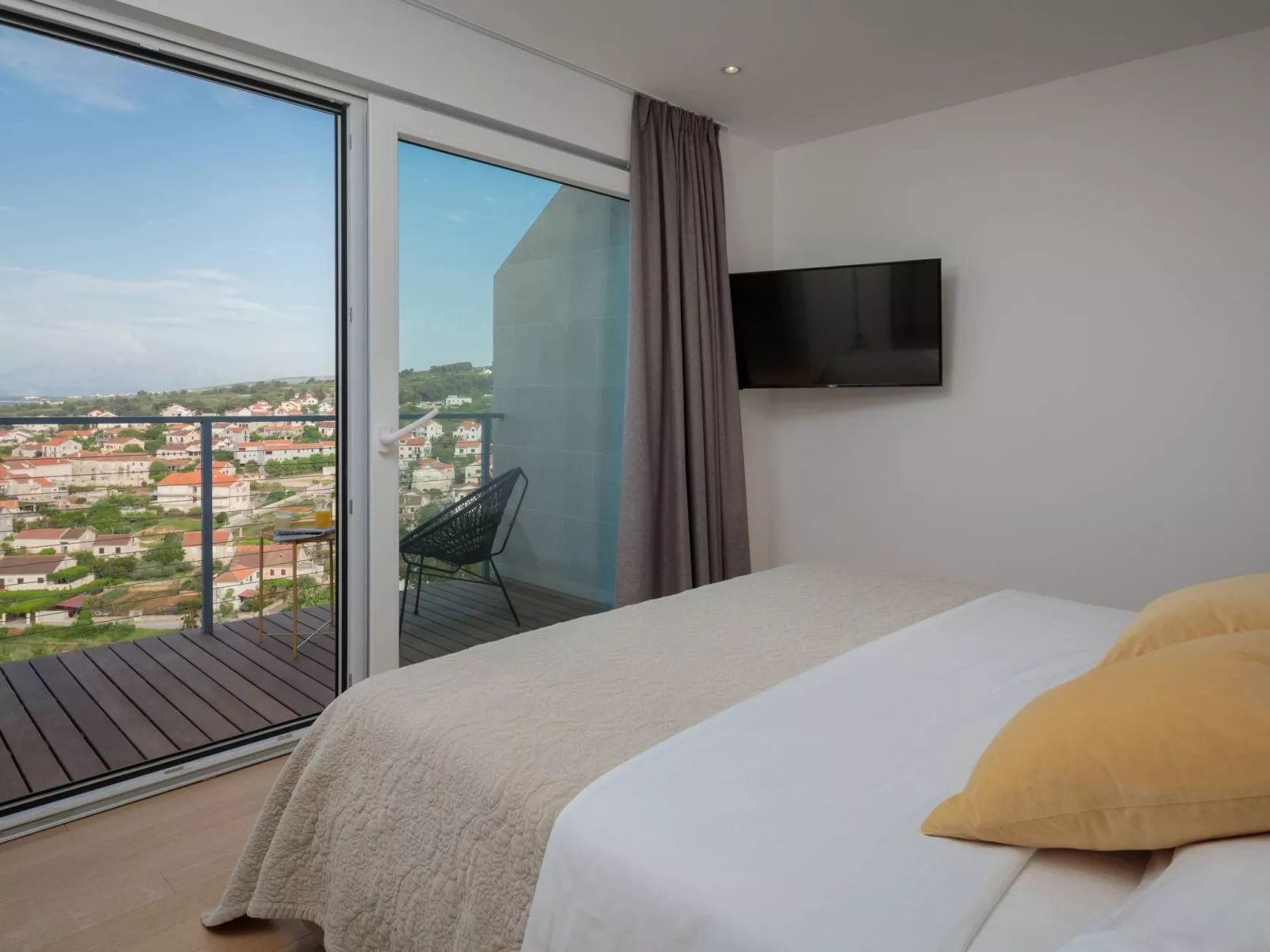 Semper Vivum Villa-Inside