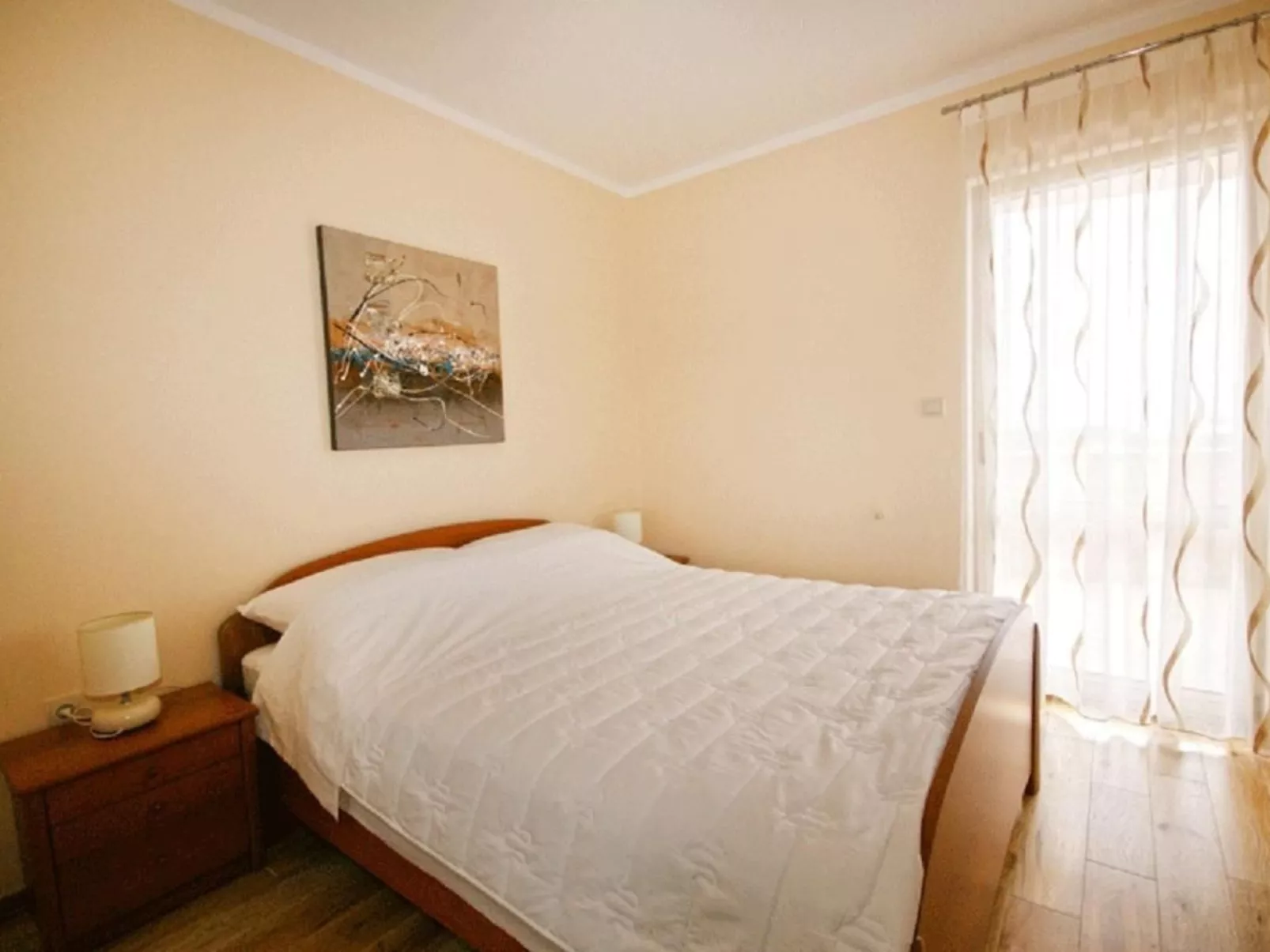 Moderne Ferienwohnung mit Balkonen mit Meerblick-Dedans