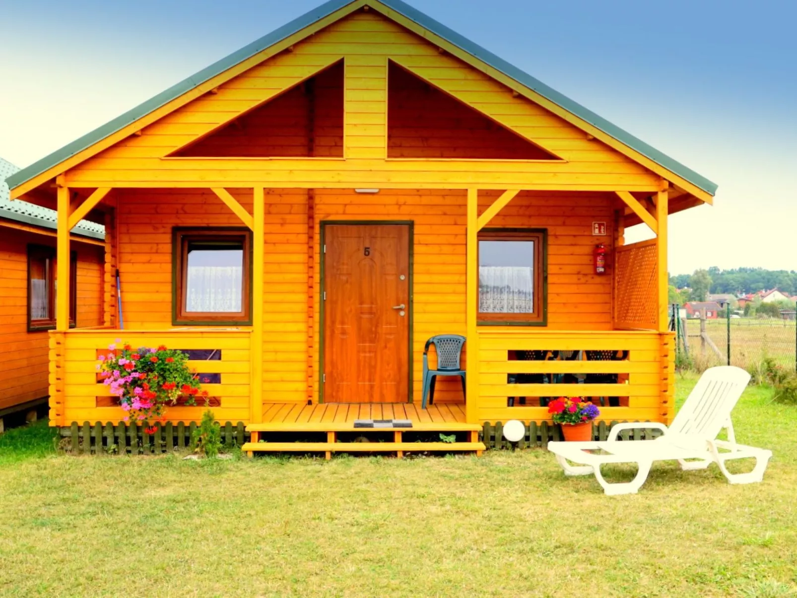 "Verano" mit Privatparkplatz-Draußen