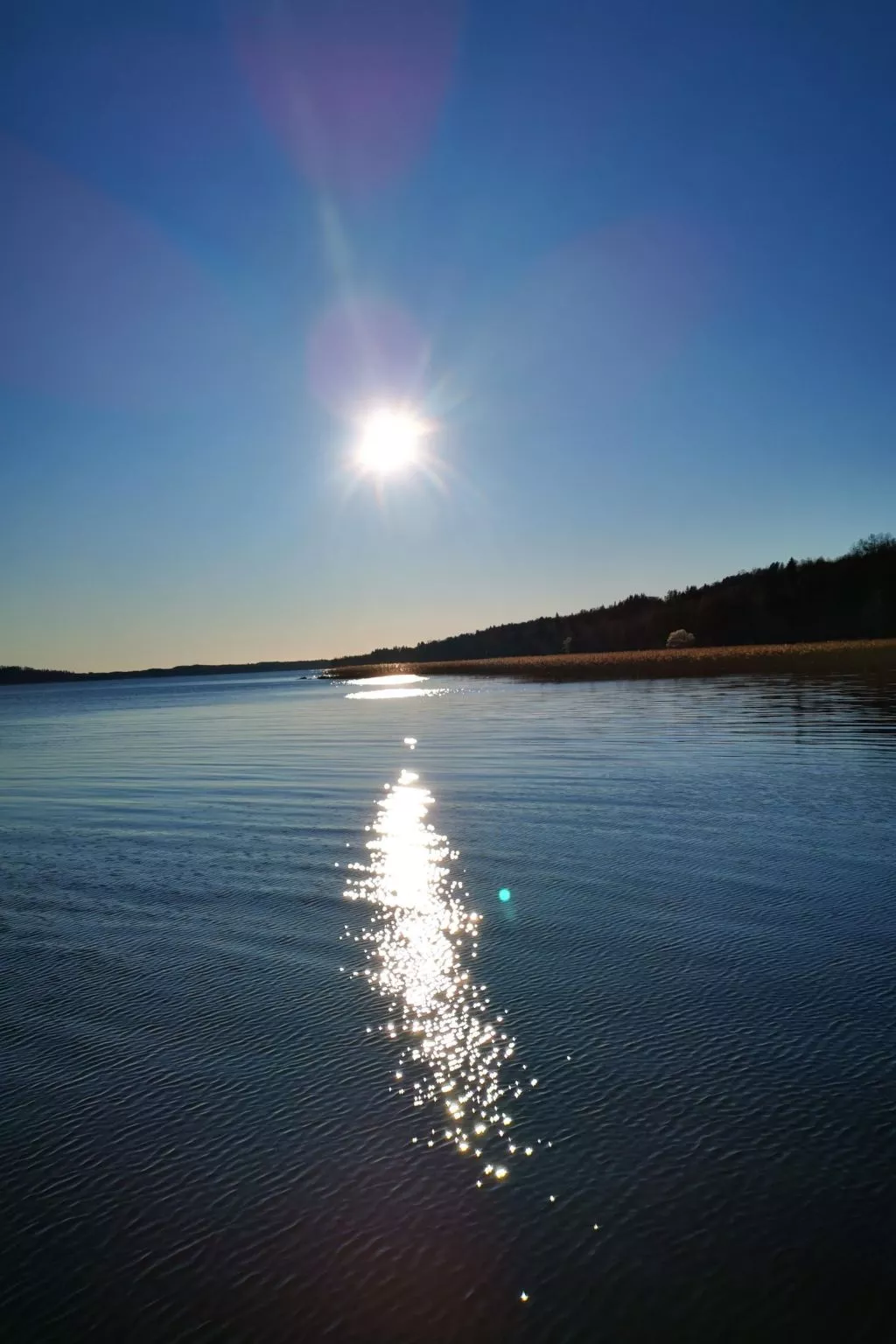 Am See Åsunden mit herrlicher Aussicht-Outside
