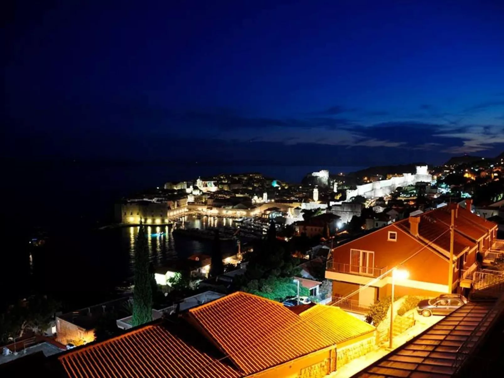 Mit Terrasse, in der Nähe des Strandes und des Zentrums, über den Dächern von D-Outside
