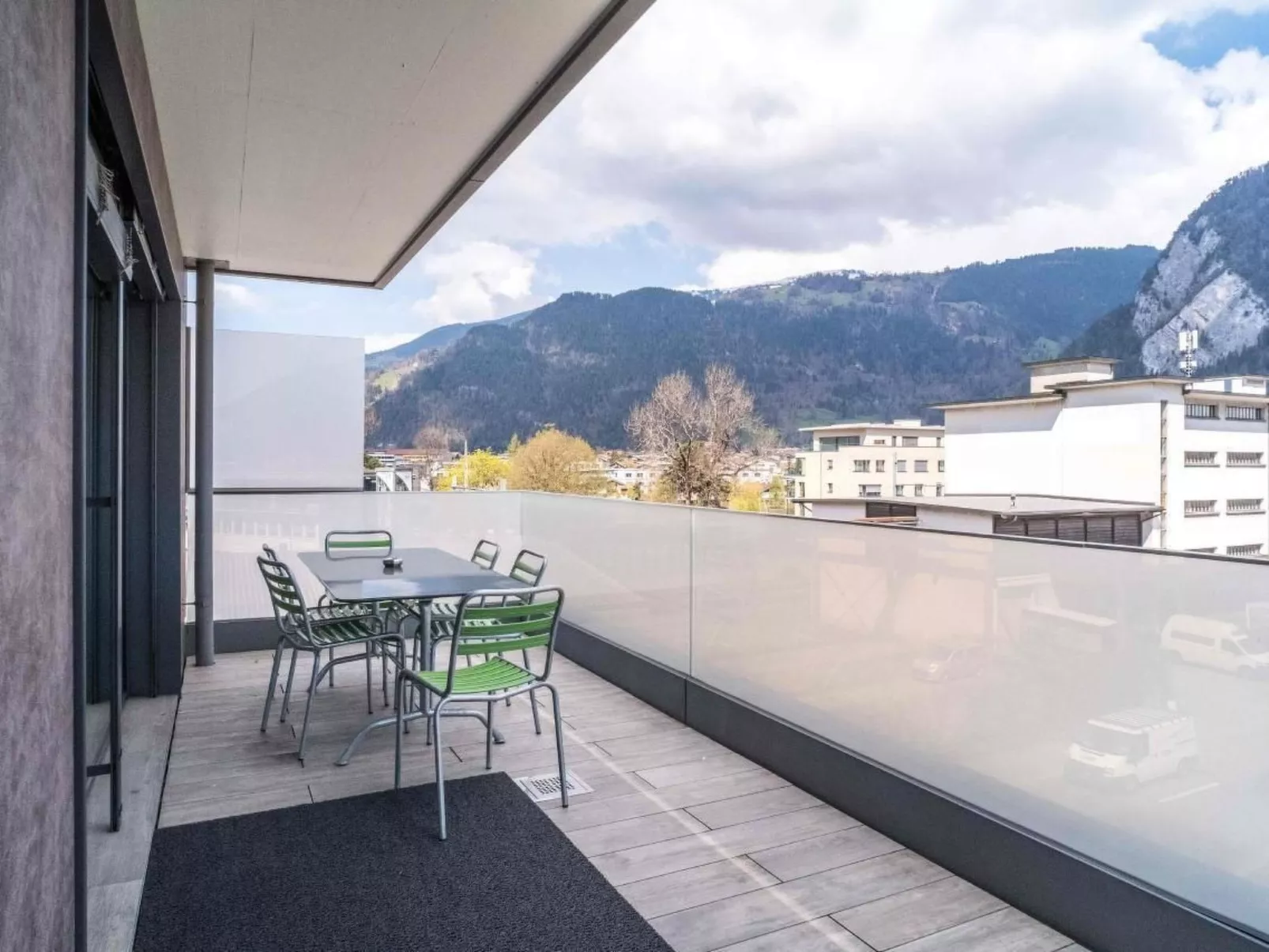 Apartment Anemone-Dehors