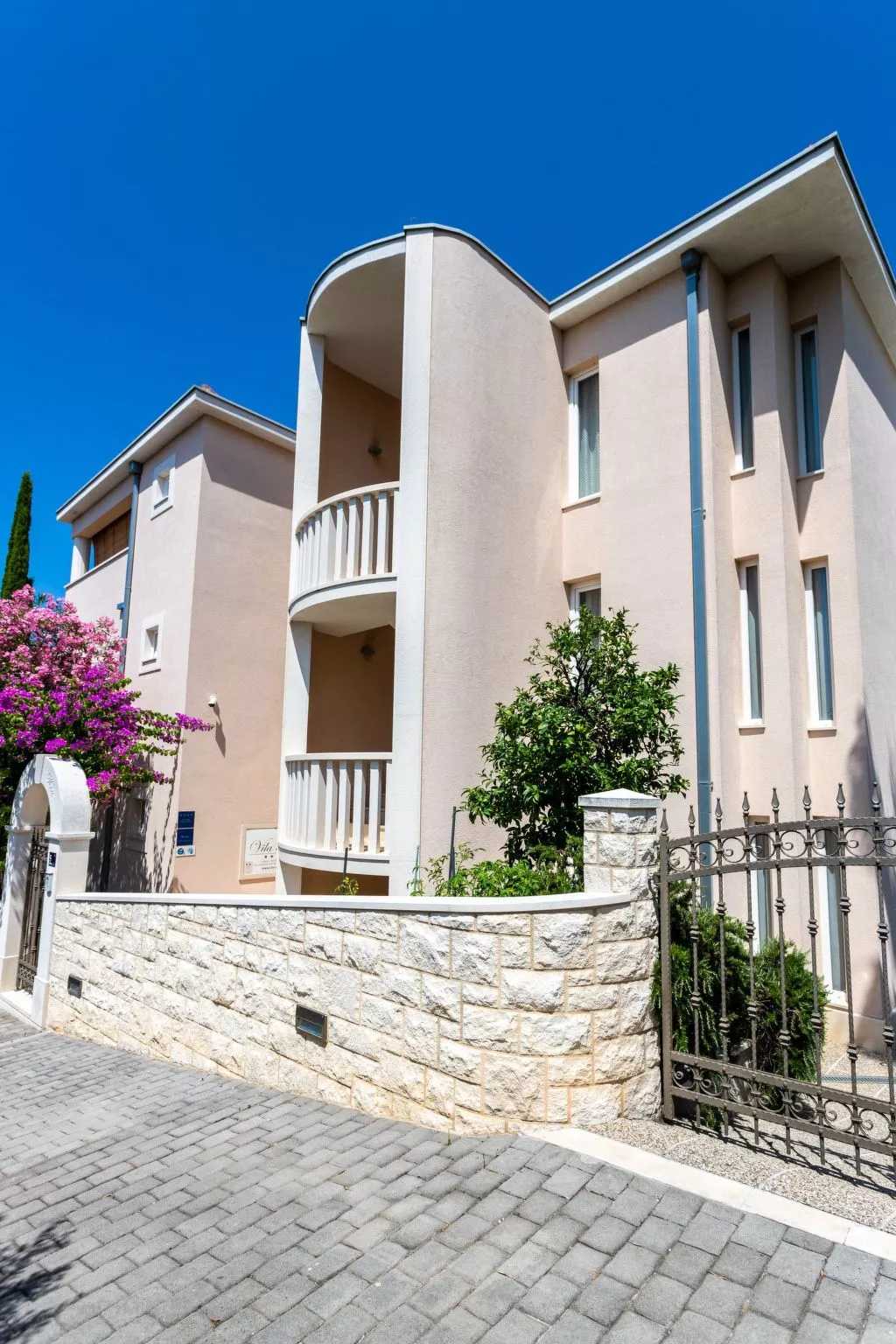 Luxuriöses Studio mit privater Terrasse-Dehors