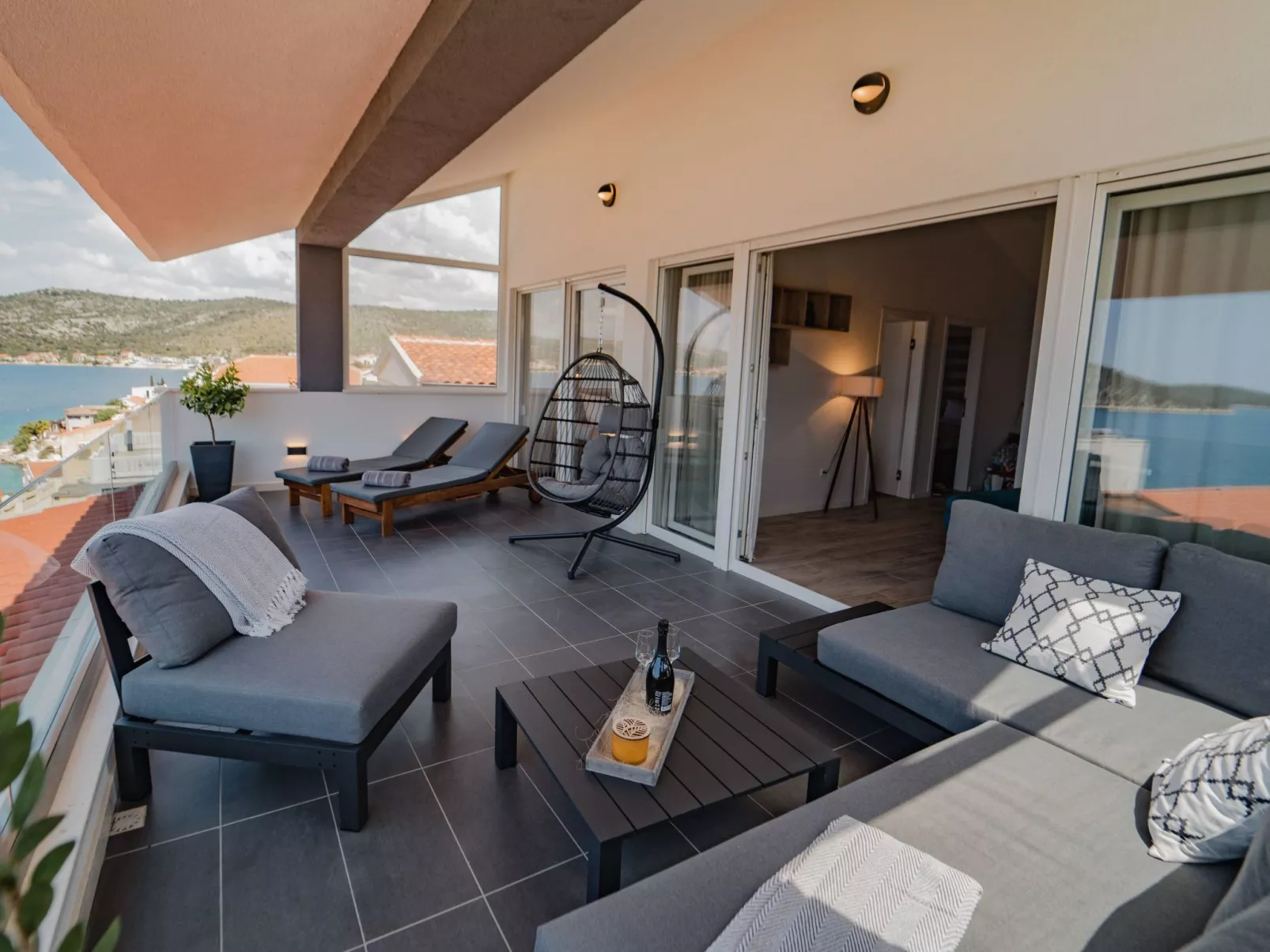 Villa Miracle in Rogoznica-Inside