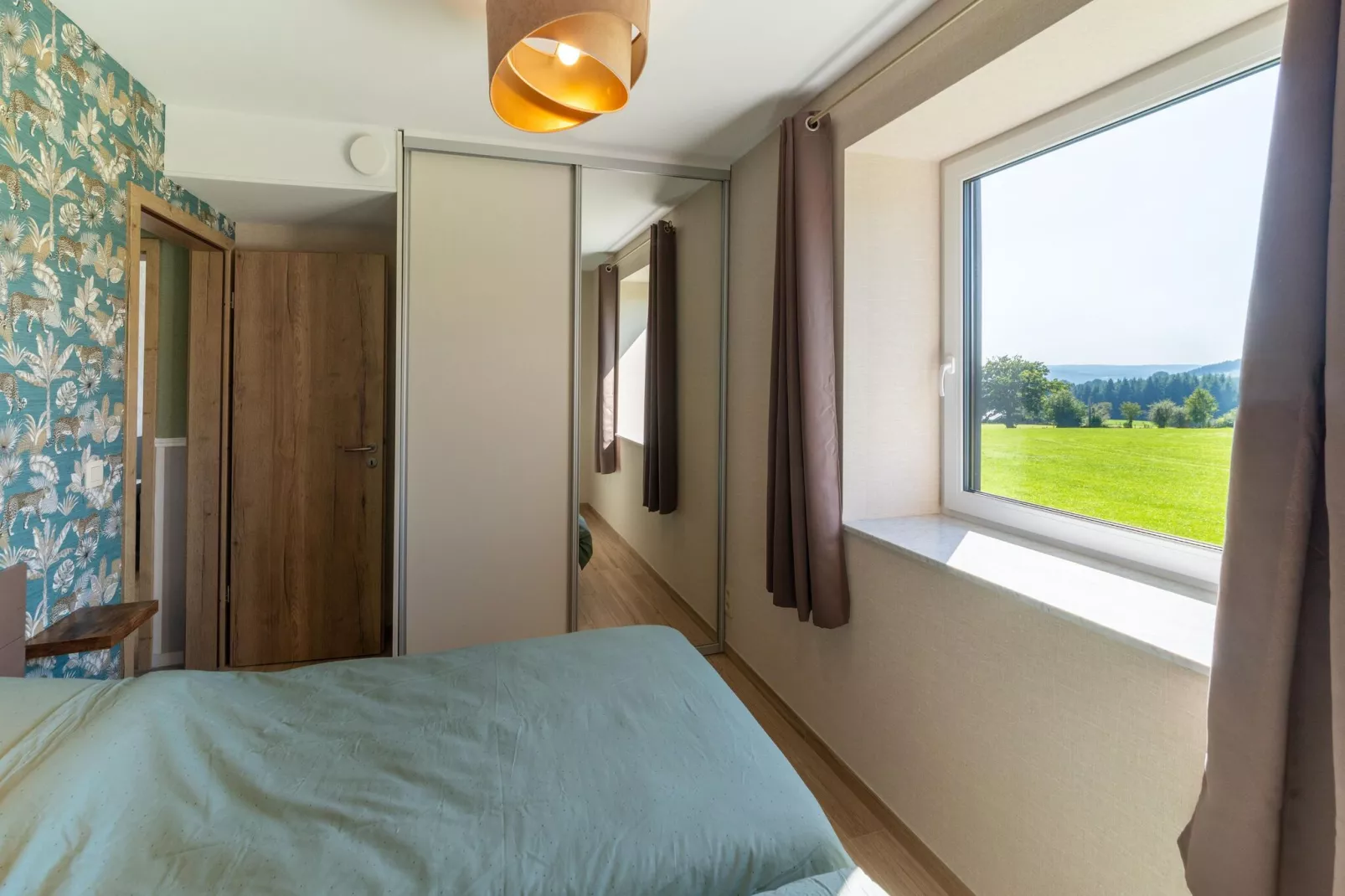 Magnifique habitation située aux abords du circuit de Spa Francorchamps -  Aux champs des oiseaux-Schlafzimmer