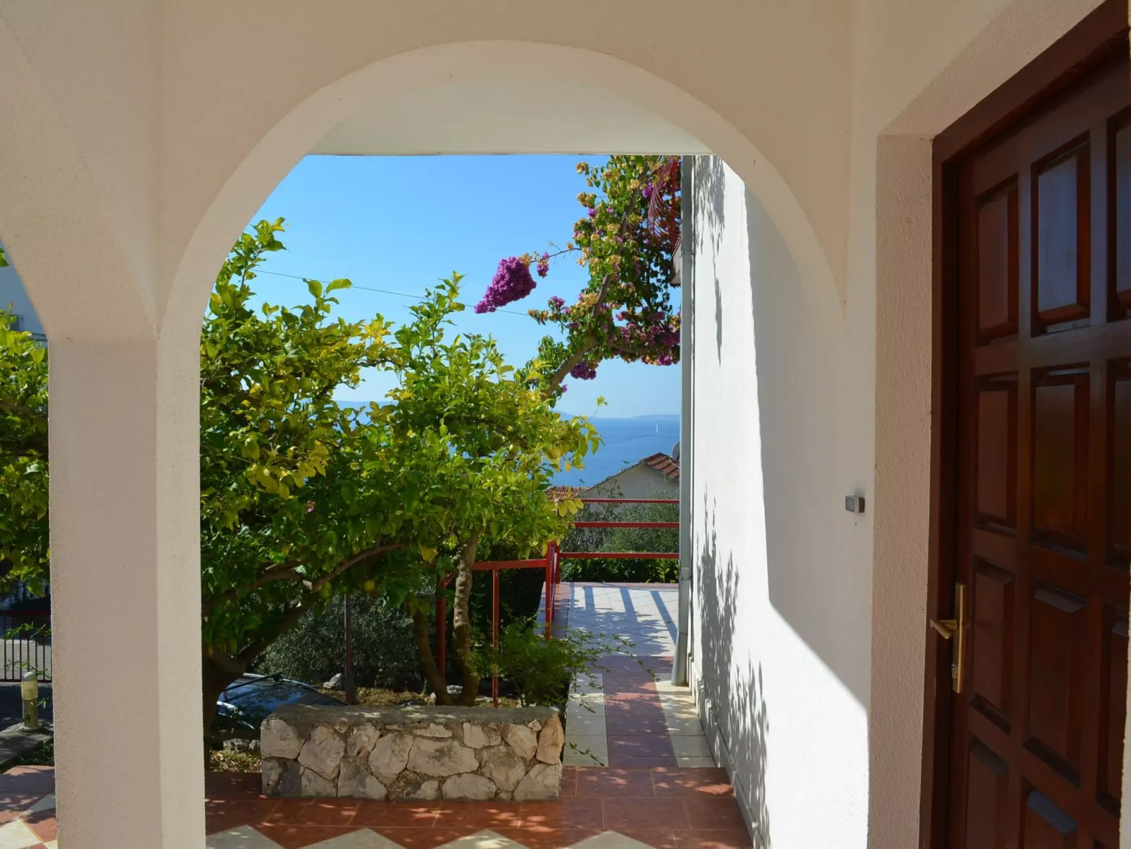 Villa Prana-Draußen