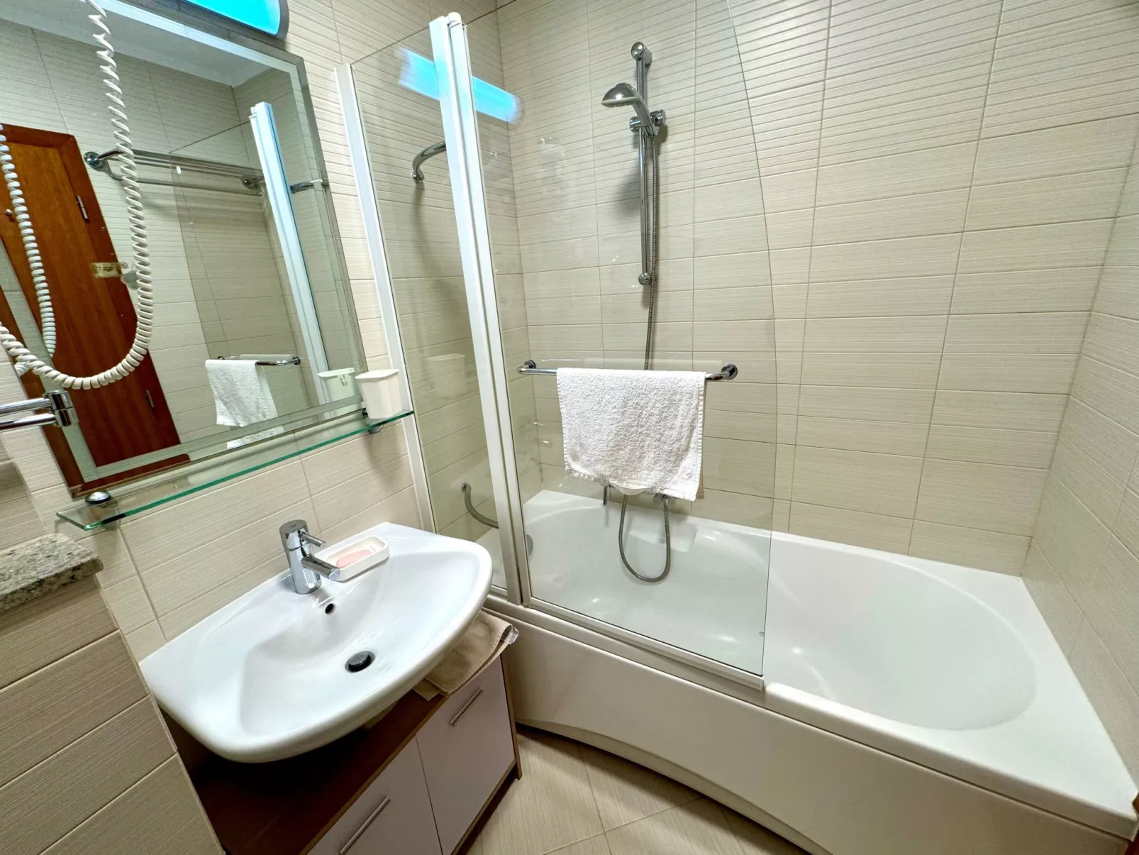 Apartment Golden Sun-Dedans