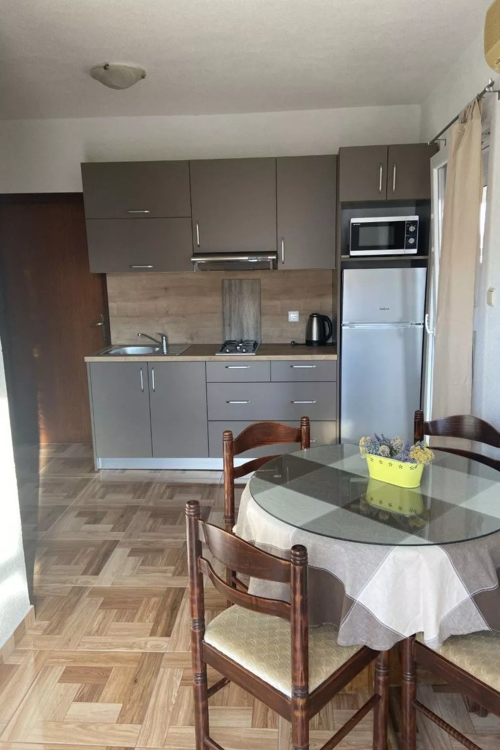 Wohnung Natali in der Nähe des Sandstrandes - Agentur TA Leut-Drinnen