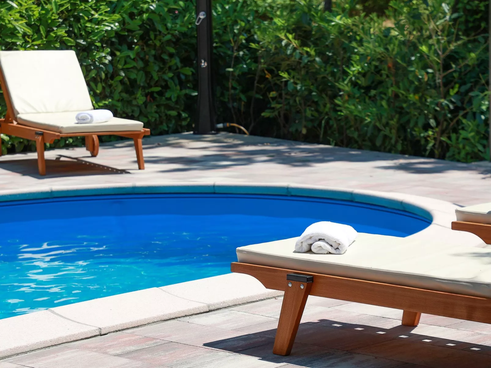 Wohnung in Šilo mit privatem Parkplatz-Draußen