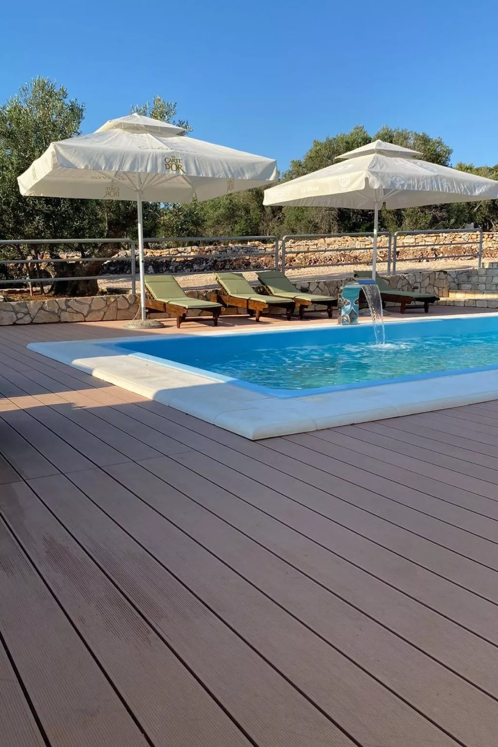 Strandhaus Hela - Ferienanlage Bain, Žut - Kornati-Draußen