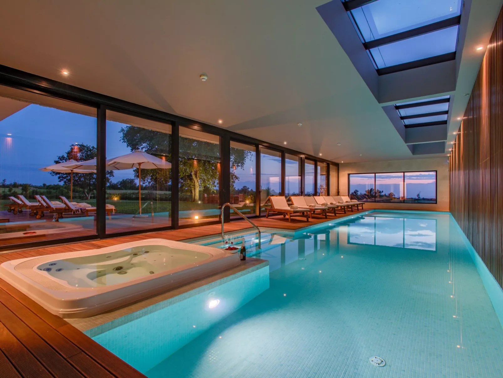 Für 6 Personen und 4 Kinder in Porec-Jurici, Istrien (Westküste von Istrien)-Image-tags.info