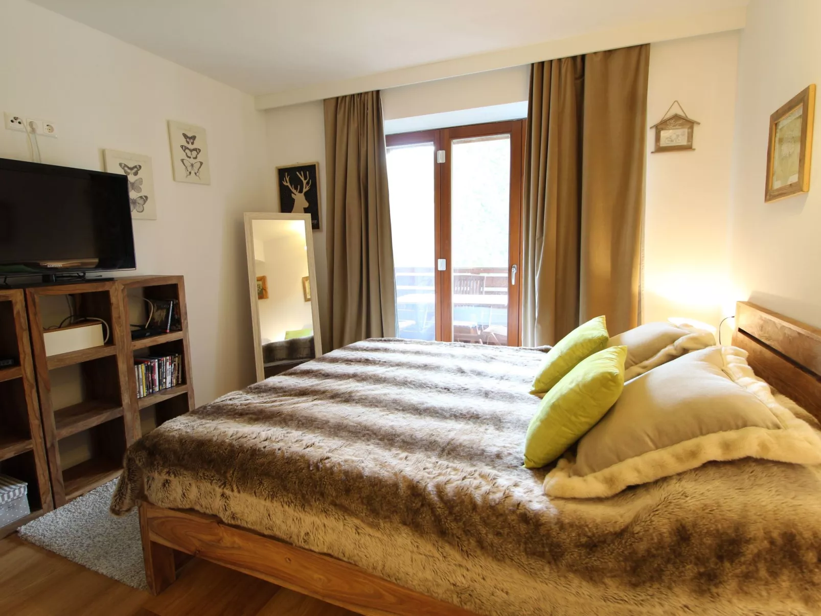 Rosie desing skipist-Dedans