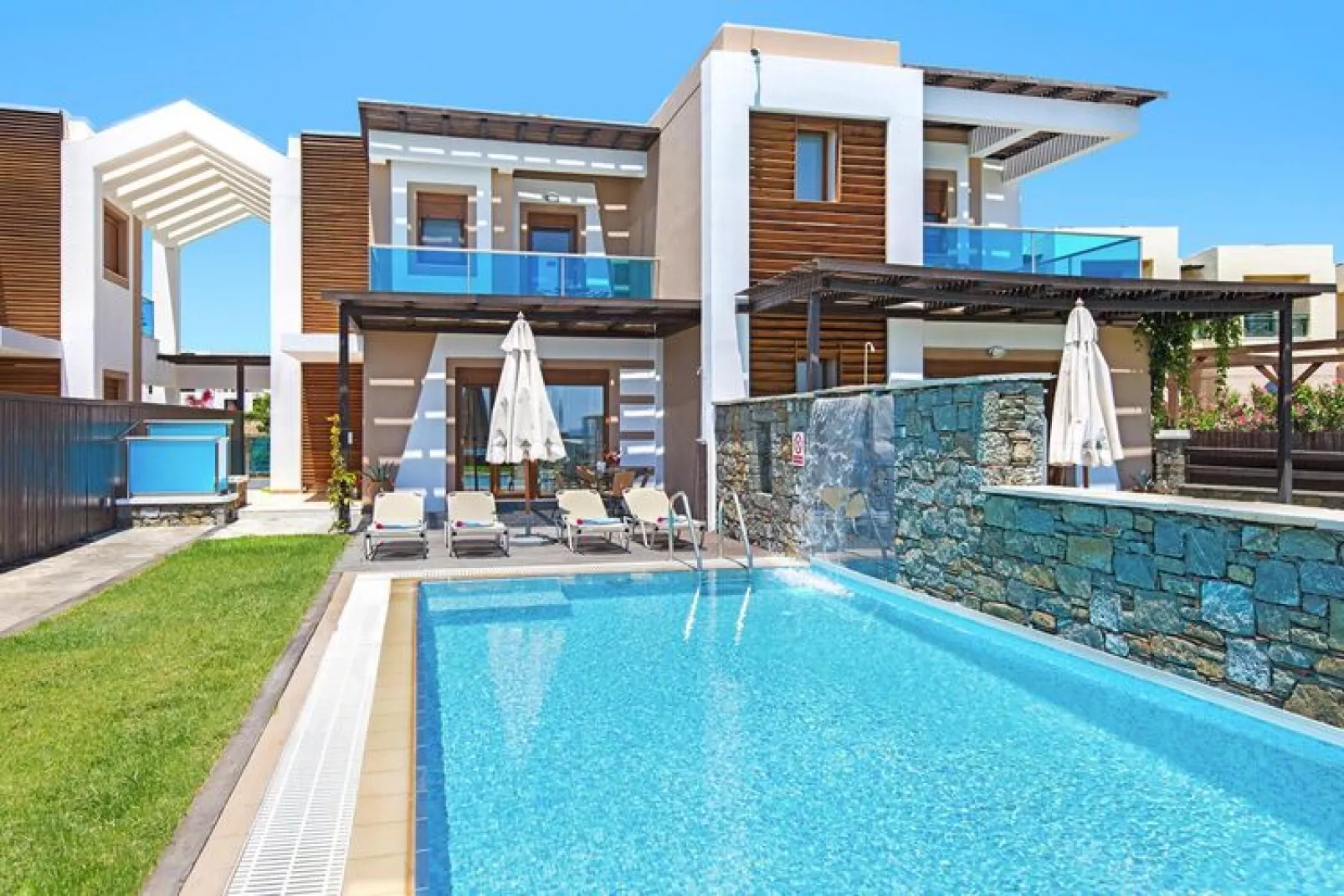Villas Horizon Line /Villa Meliti / Kiotari