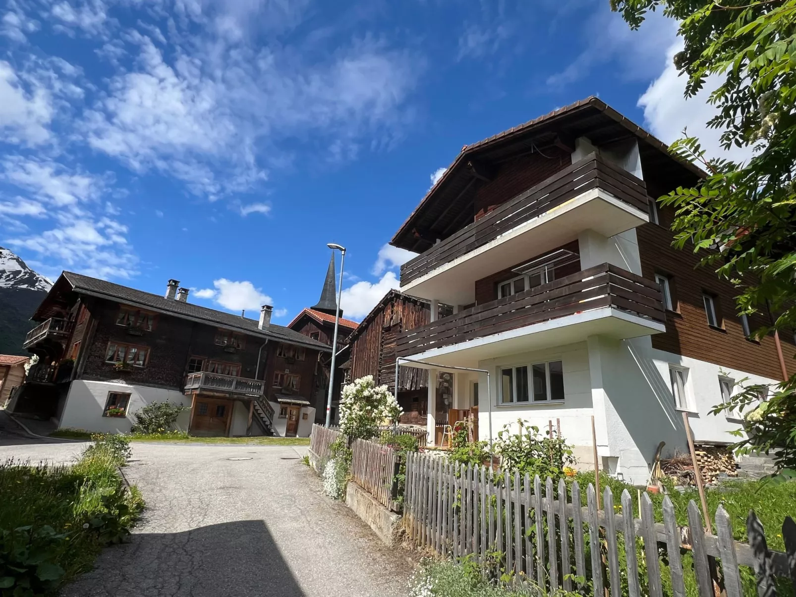 Casa la Fontauna-Draußen