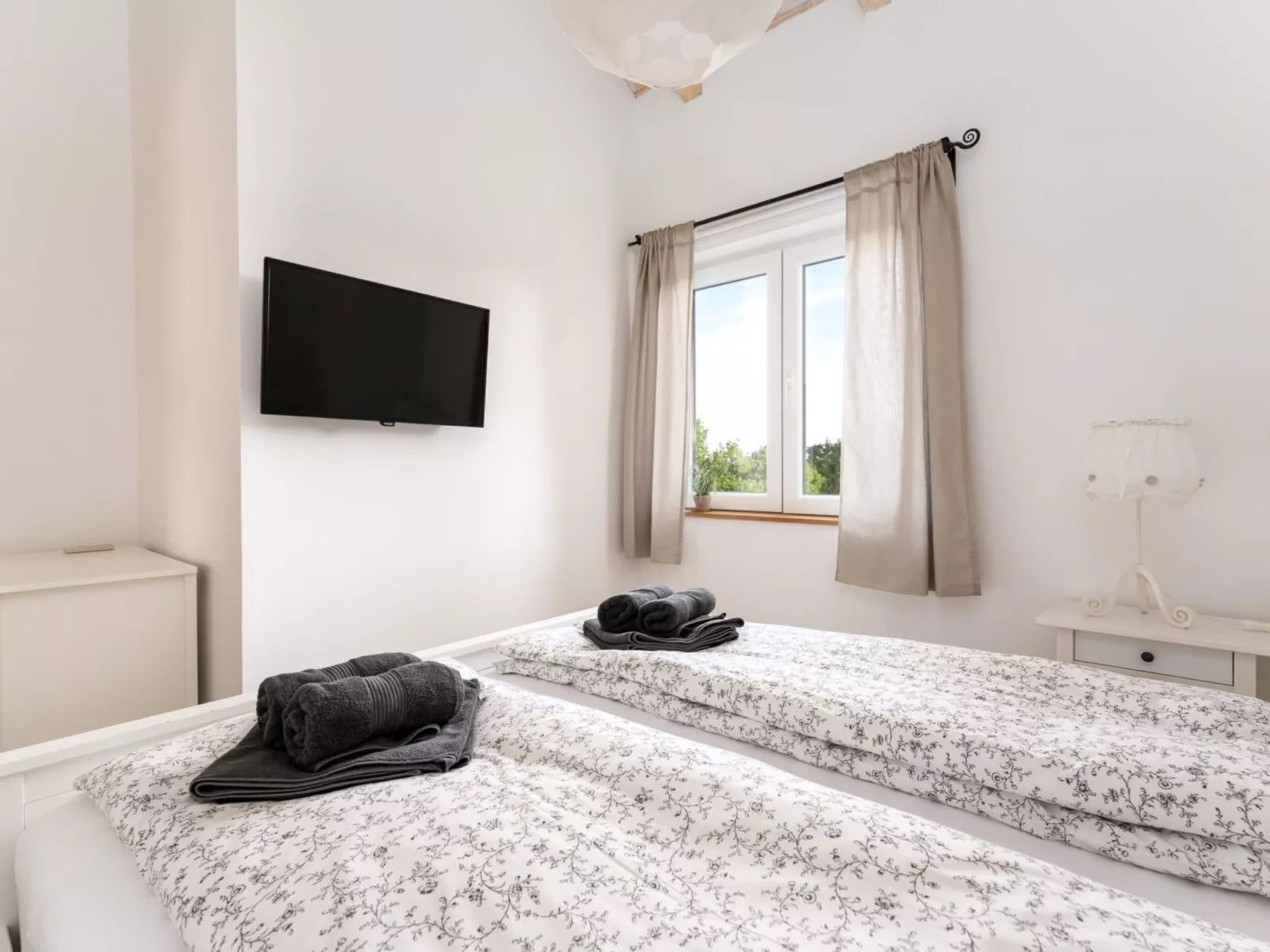 Villa Maslina-Inside