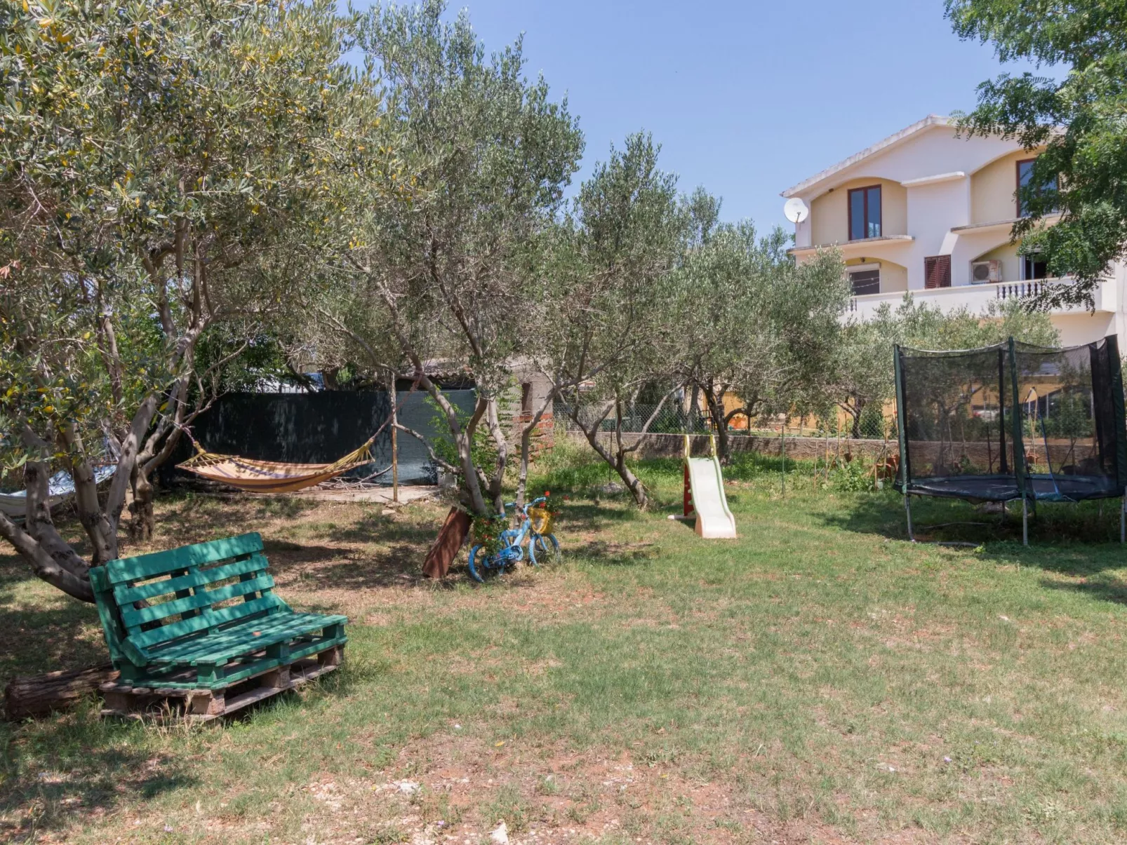 Wohnung Casa Nada02mit Terrasse - Agentur TA Leut-Image-tags.info