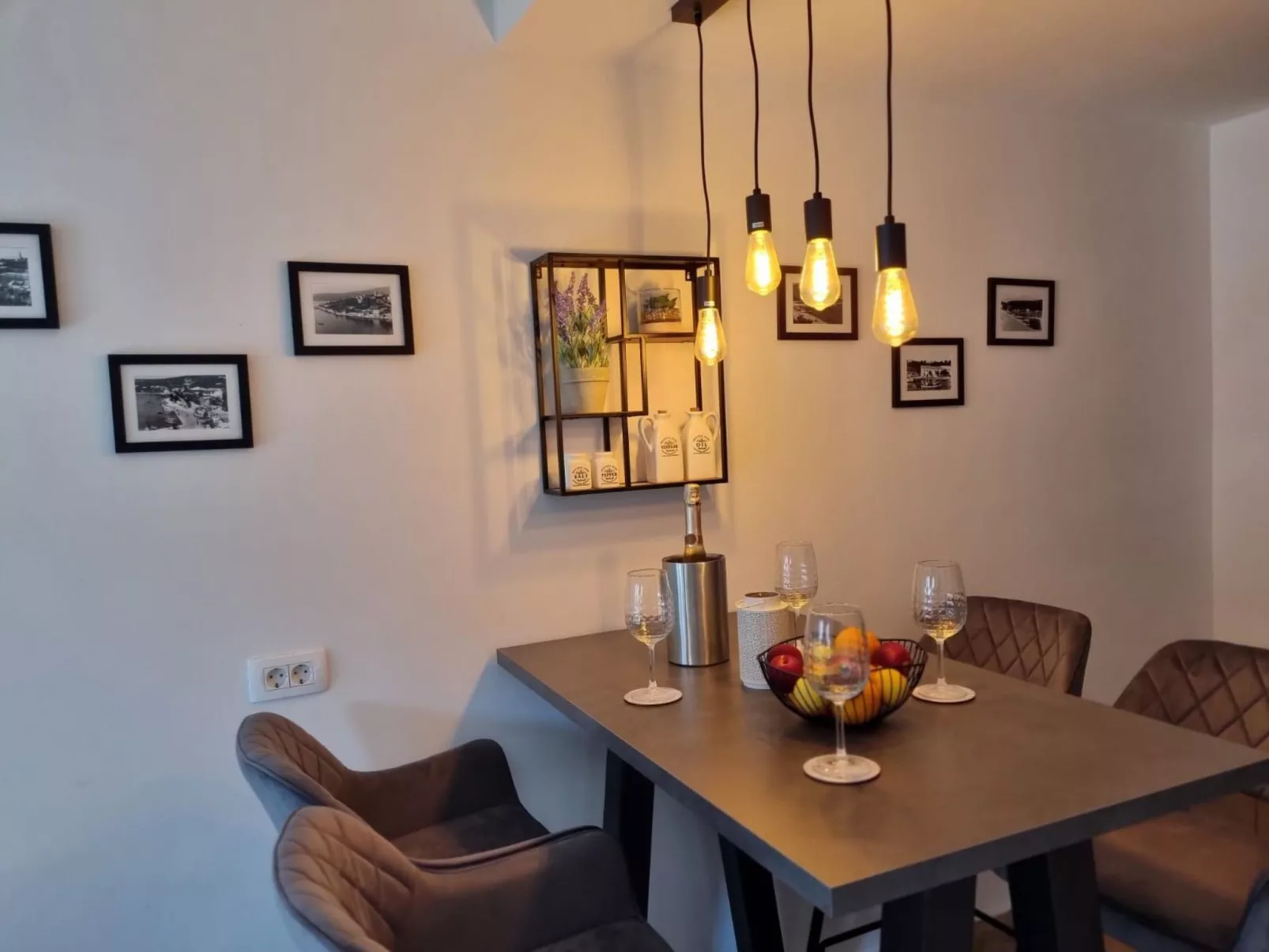 Holiday house Ena-Drinnen