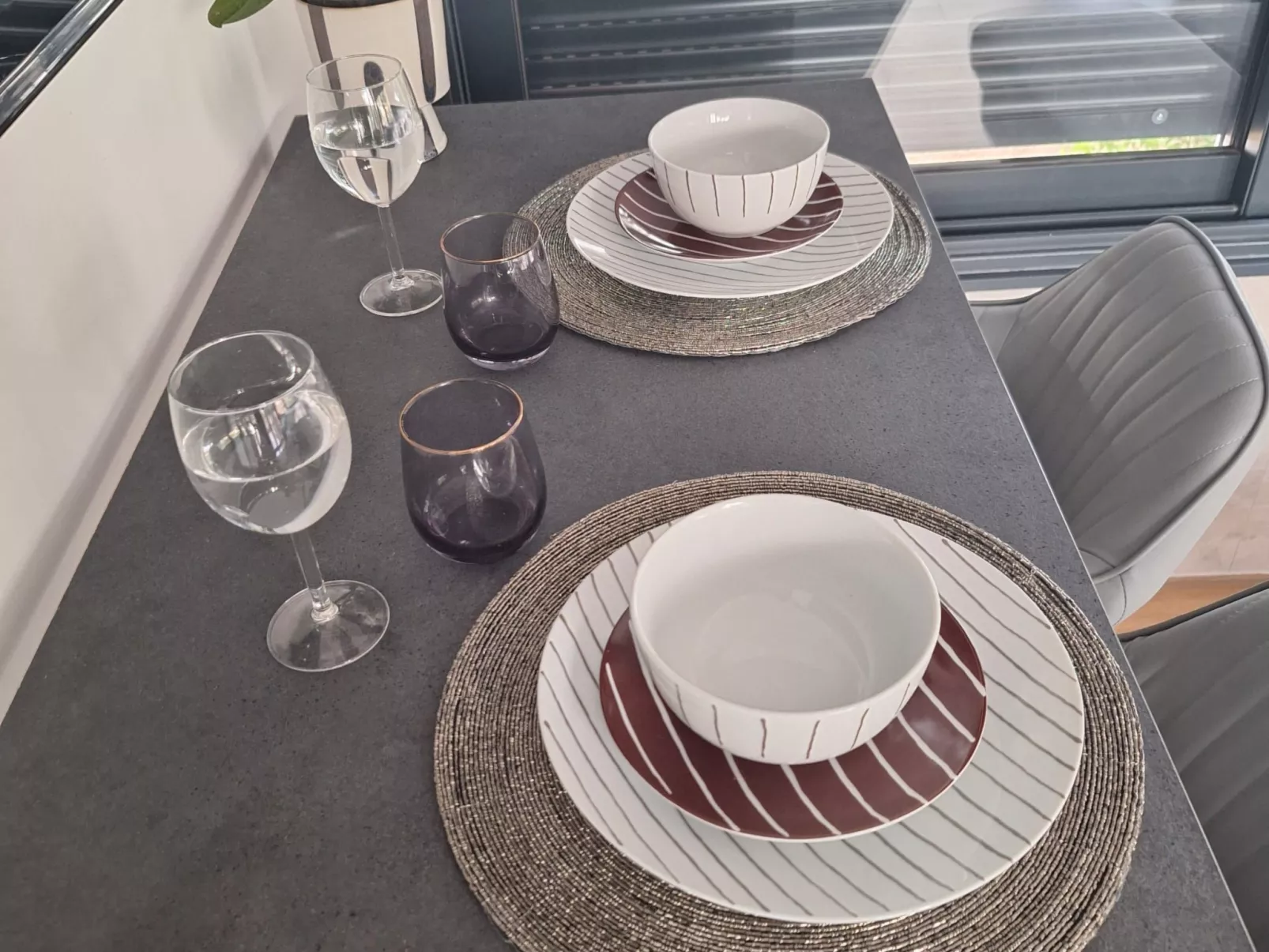 Studio für zwei Personen im Erdgeschoss-Image-tags.info