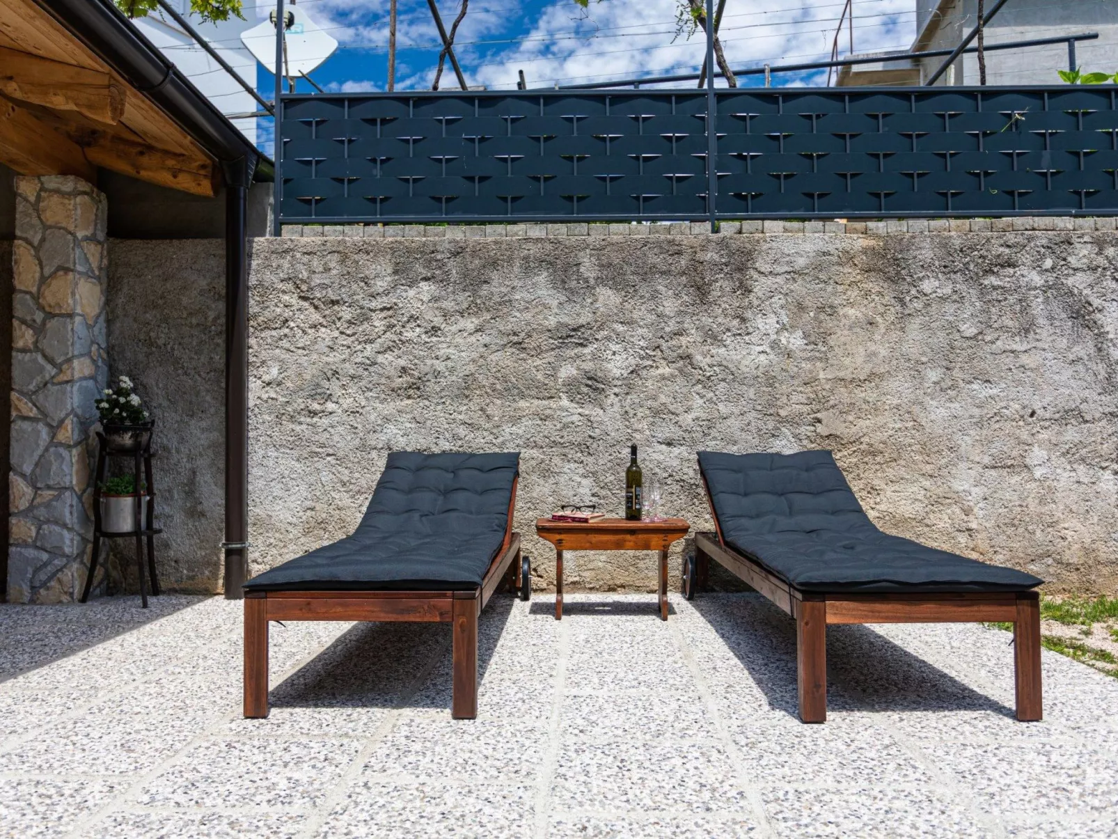 Gemütliches Steinhaus Nonna Stara-Dehors