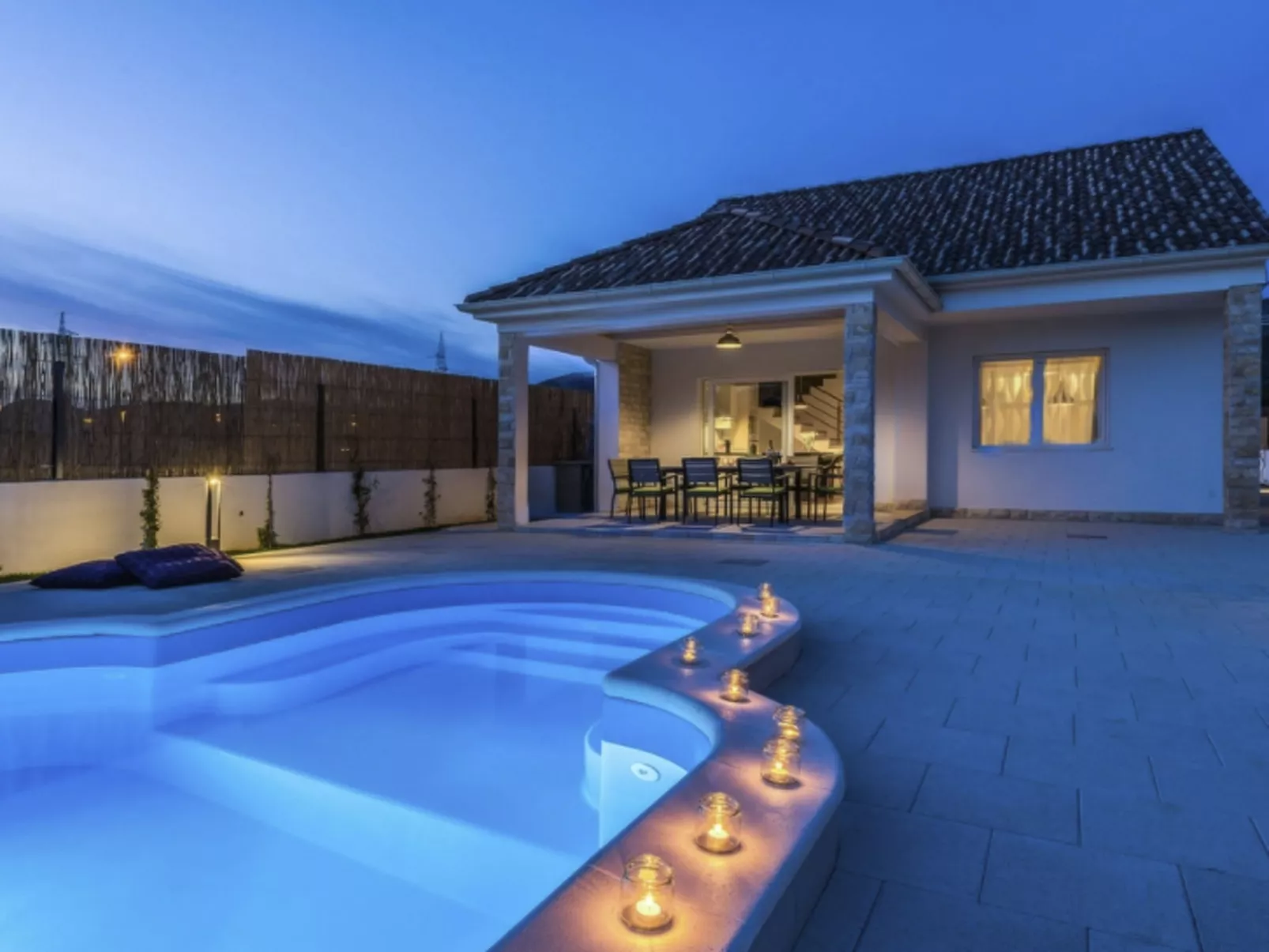 Villa Juhuhu in Dubrava kod Sibenik-Draußen